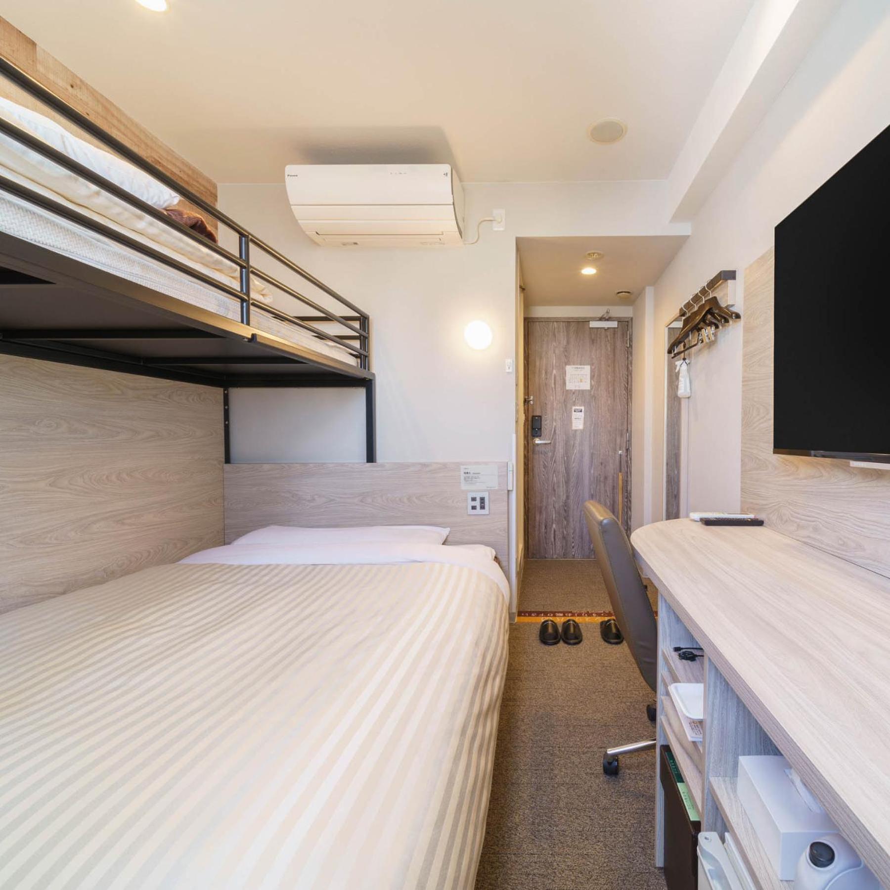 Twin Room with Bunk Bed Non-Smoking - Photo 1