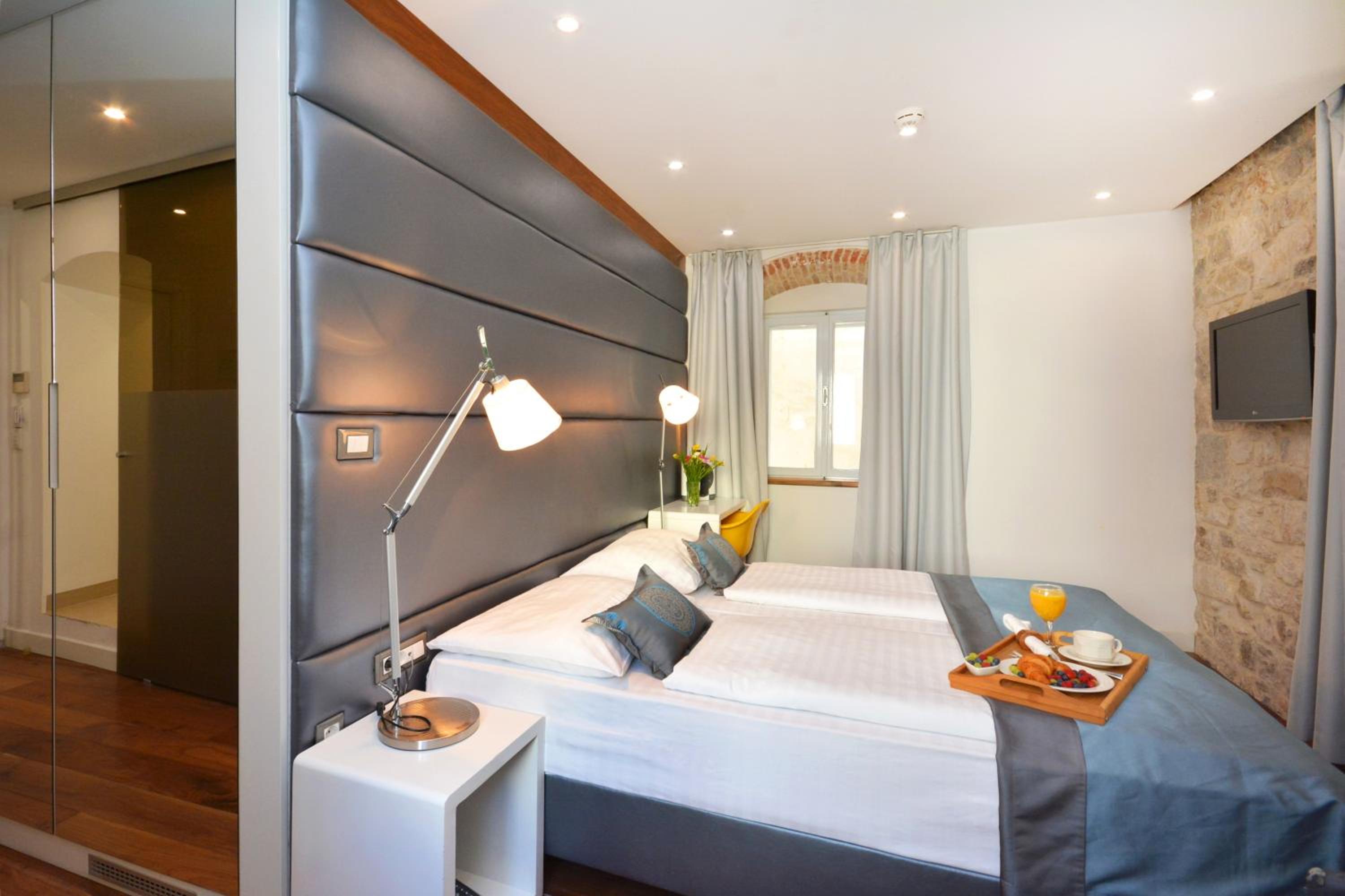 Superior Double Room - Photo 4