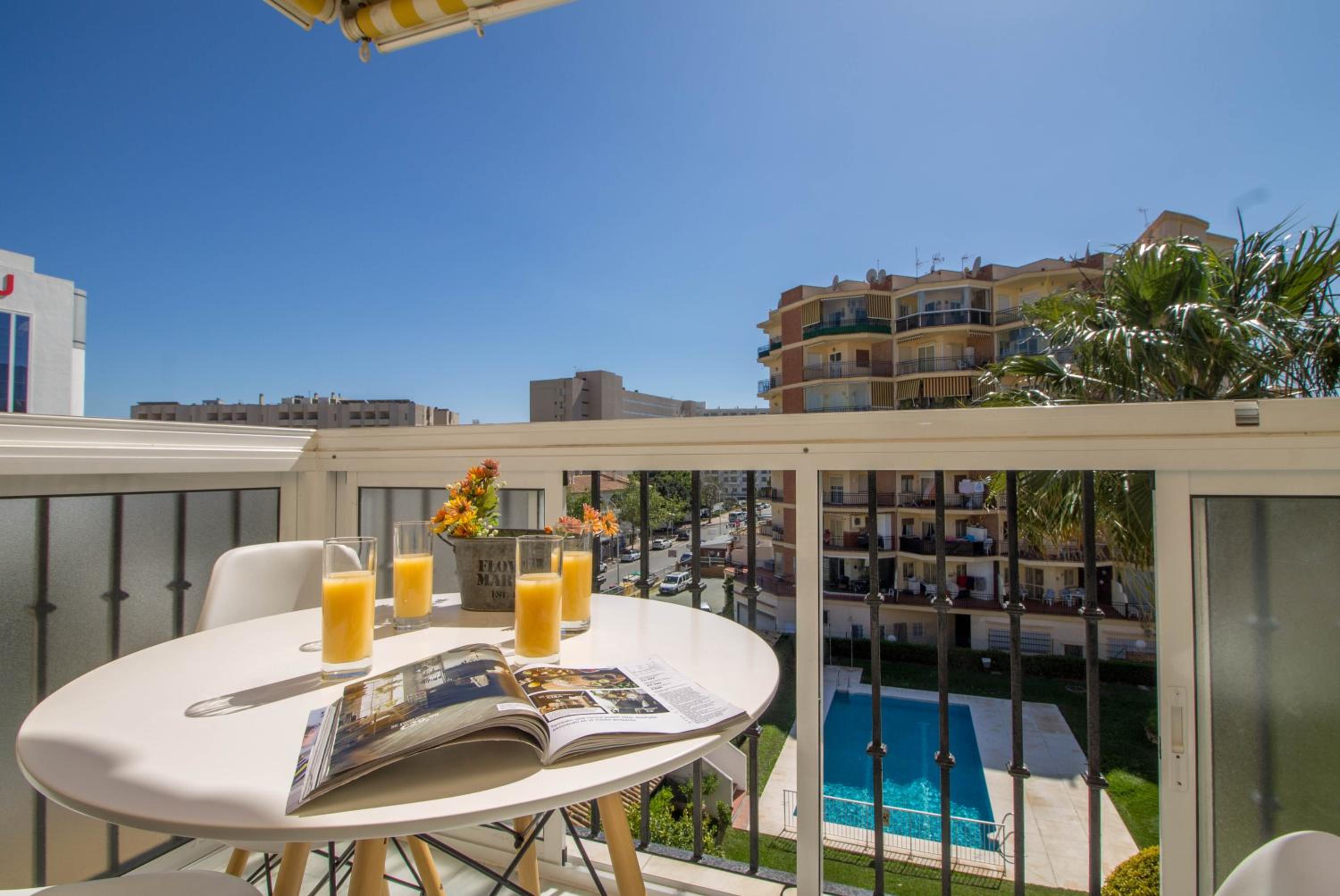 Apartment with Terrace - Photo 28