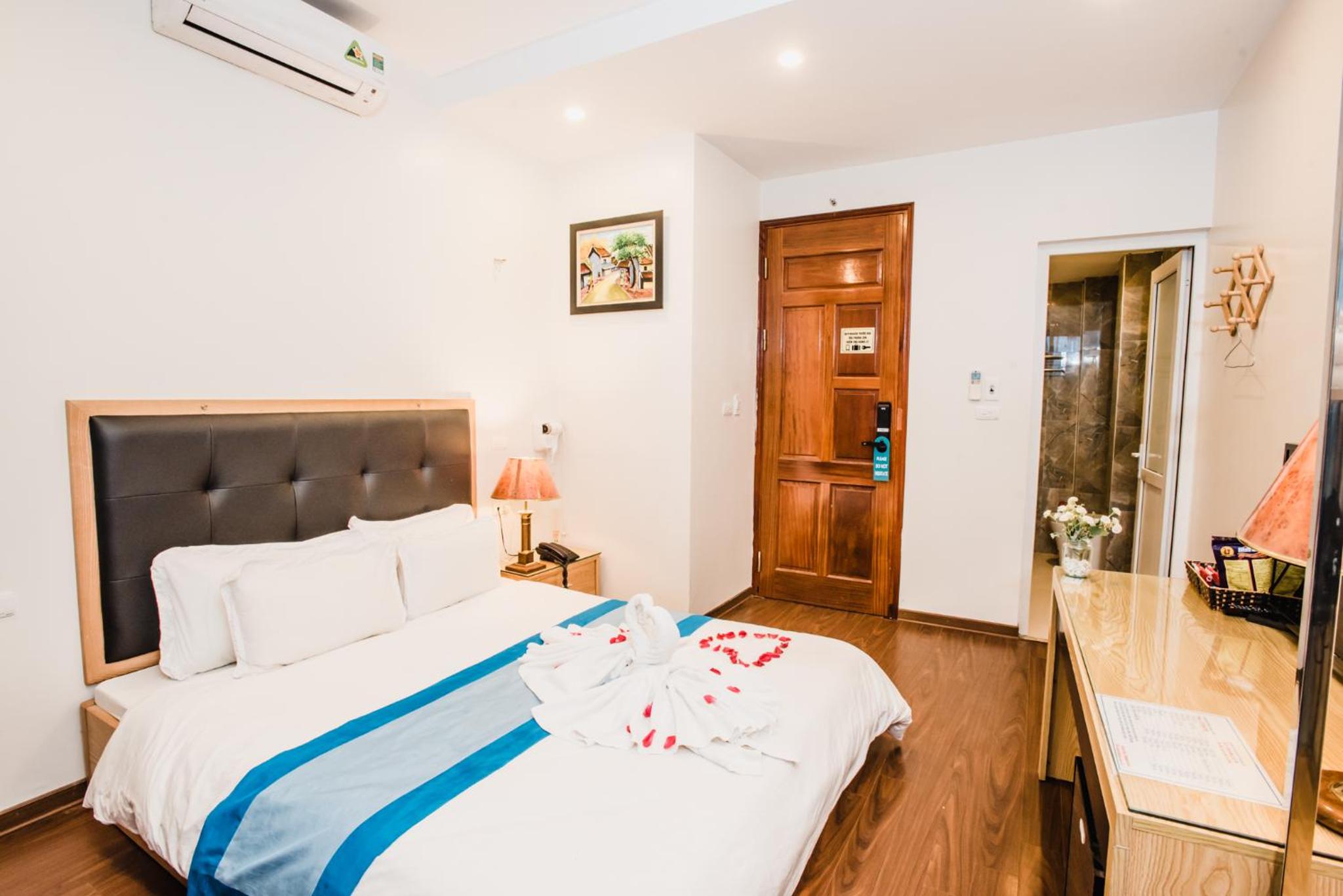 Superior King Room photo 1