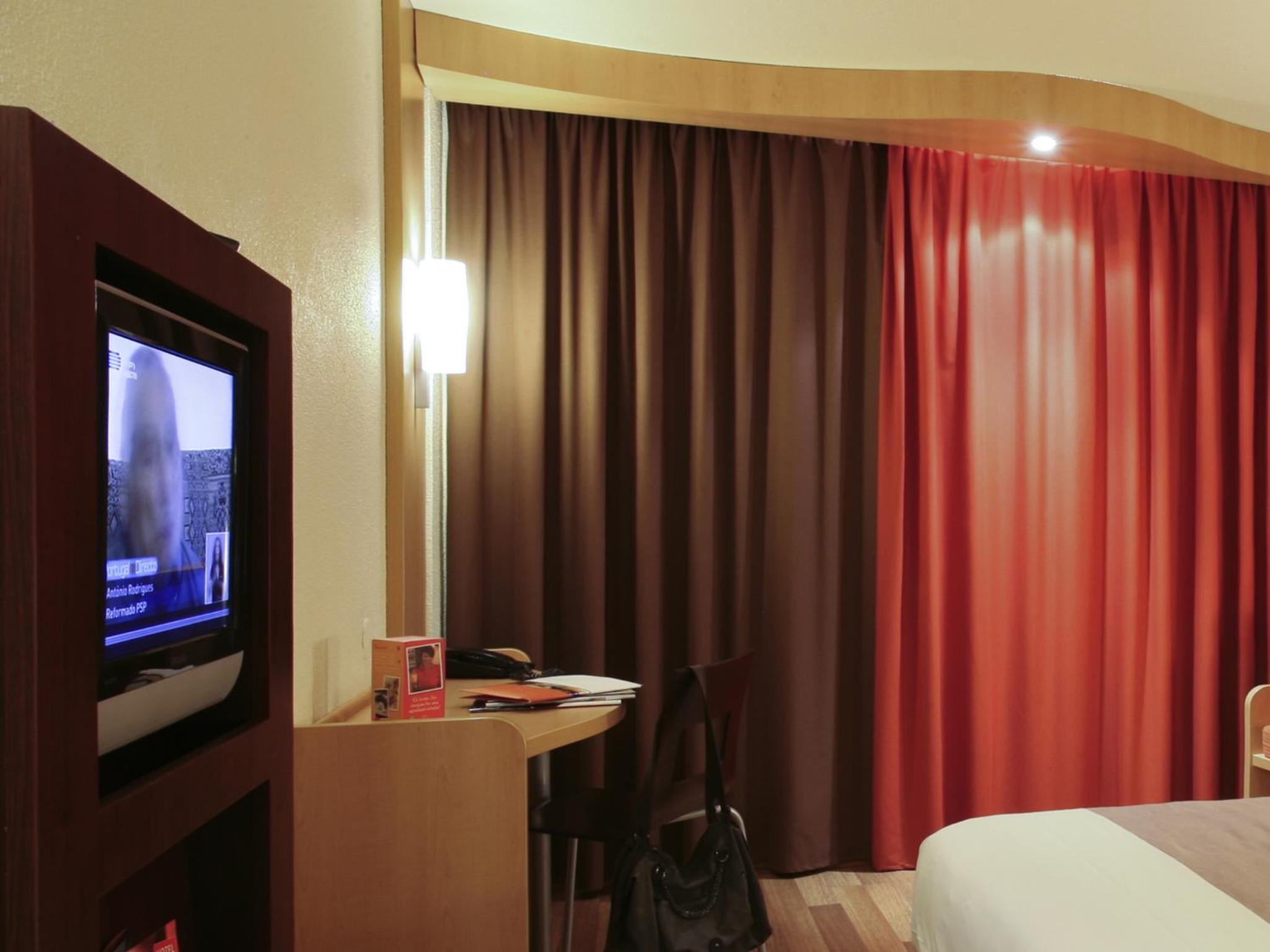 Double Room with Extra Bed - Photo 6