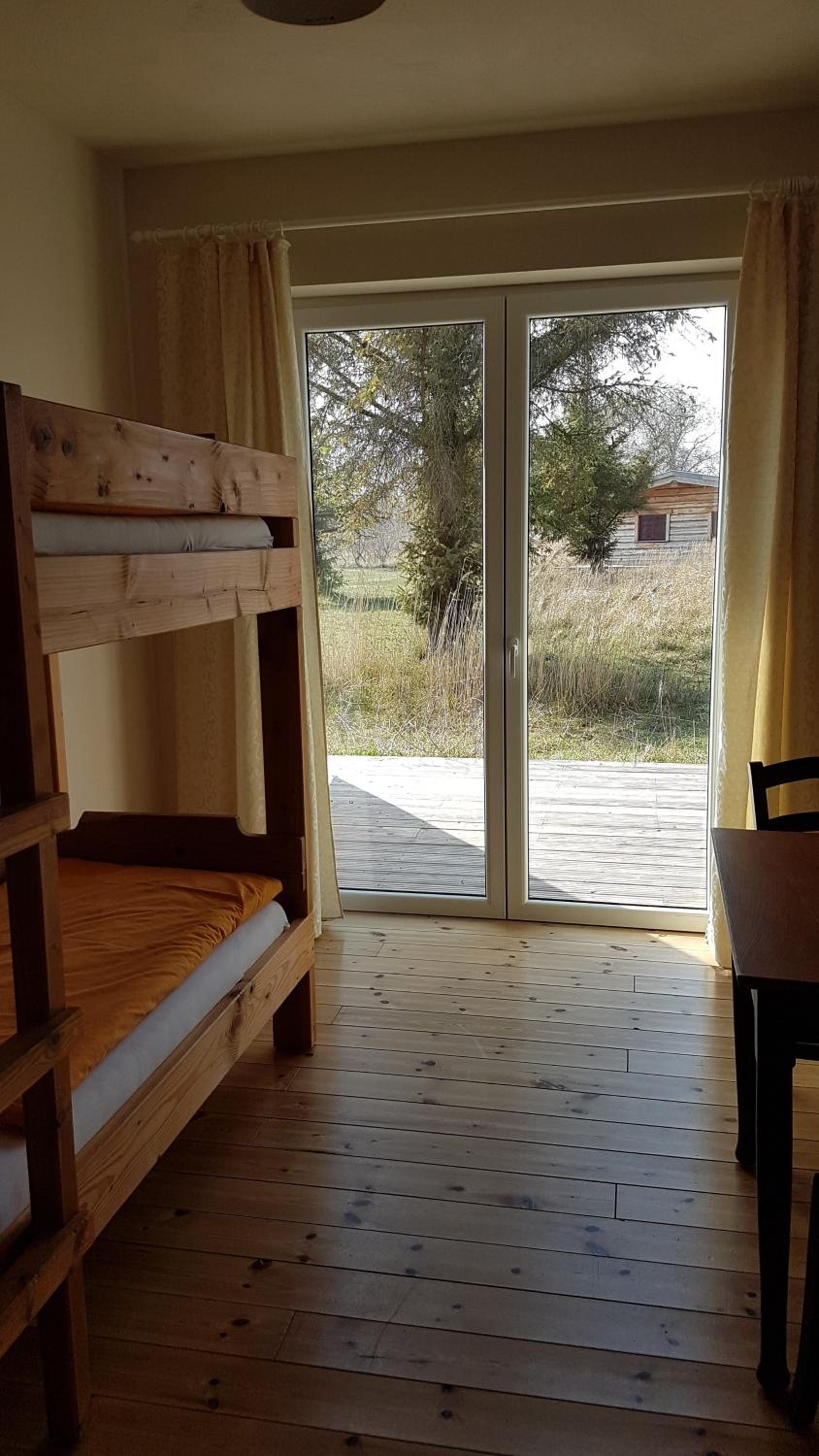 One-Bedroom Apartment Bunk Bed with Terrace