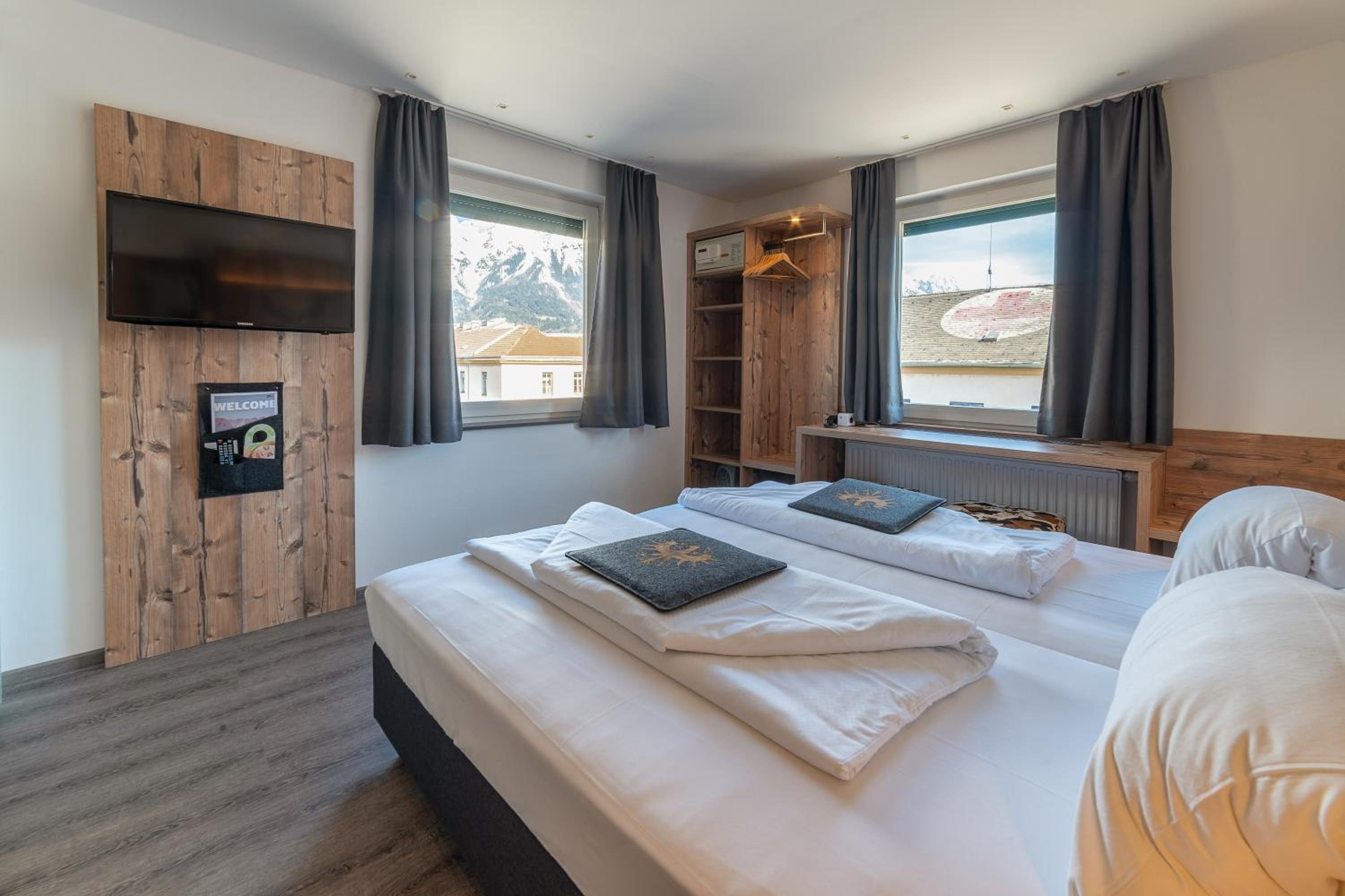 Business Double Room - Photo 3