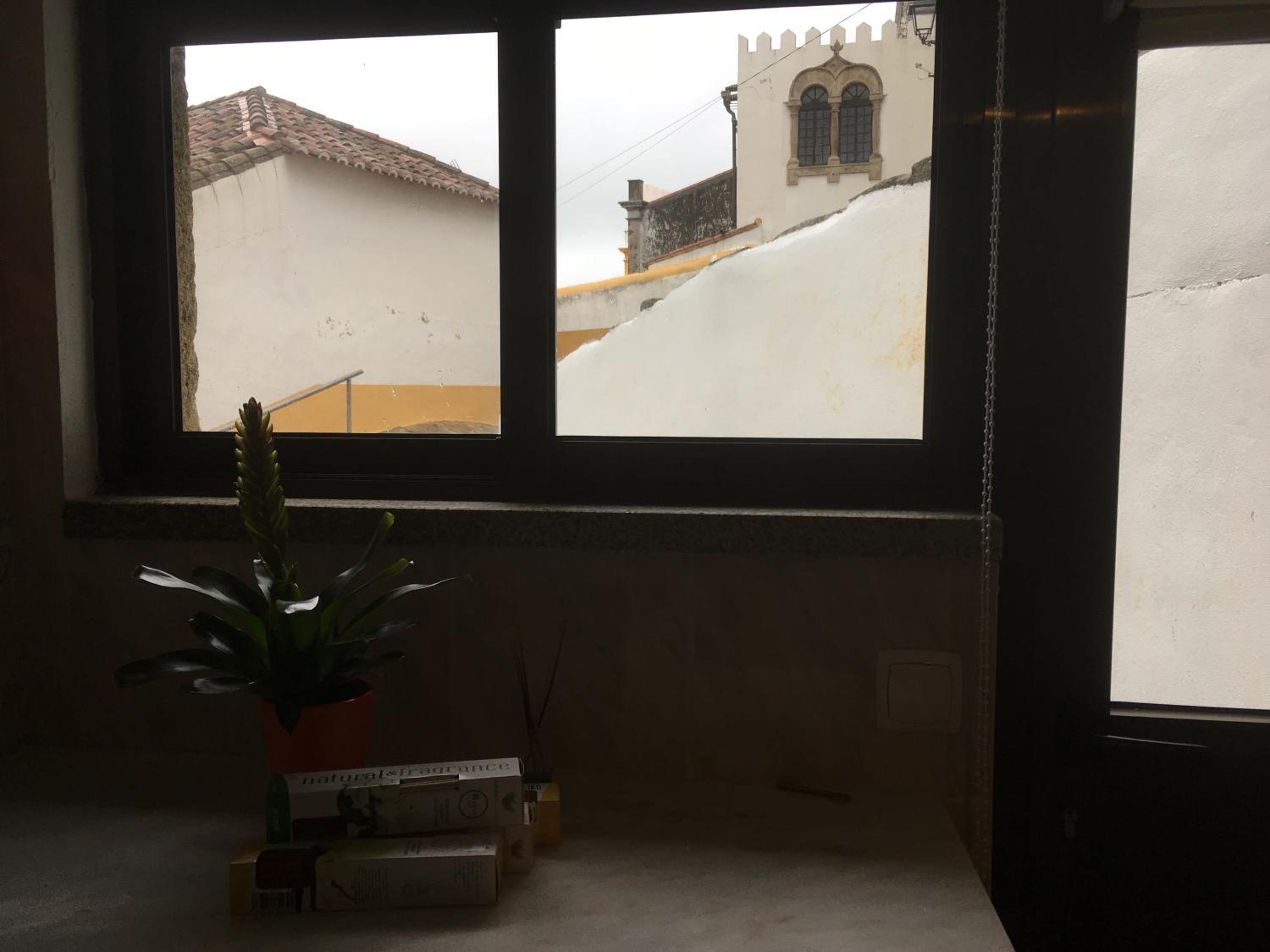 One-Bedroom Apartment - Photo 18