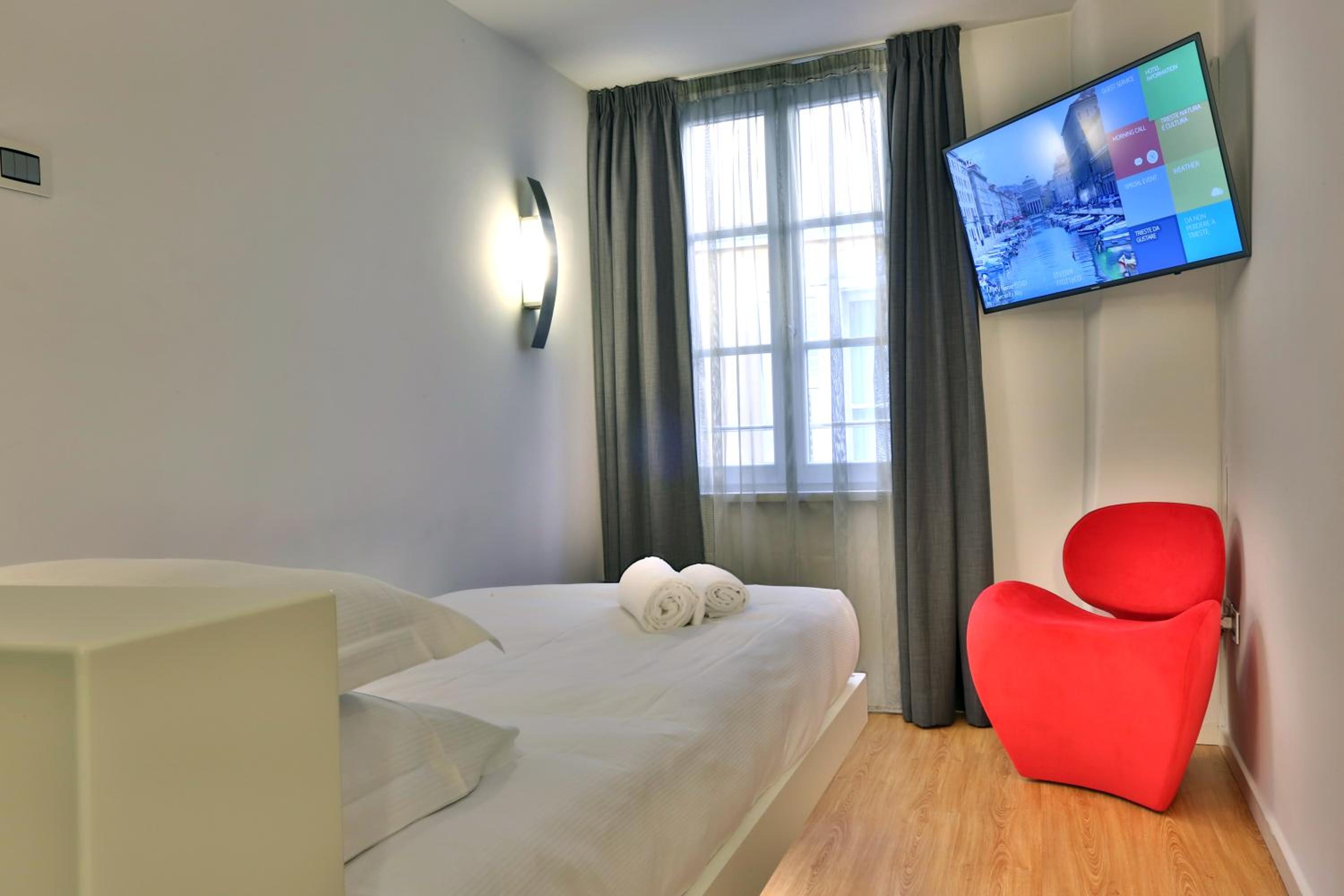 Single Room photo 1