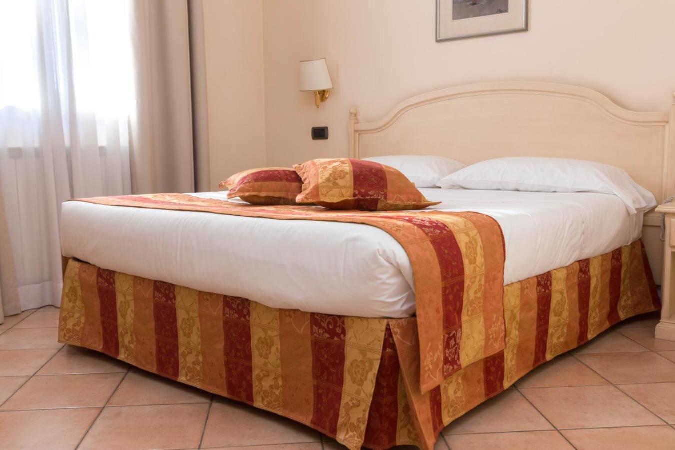 Comfort Double or Twin Room - Photo 1