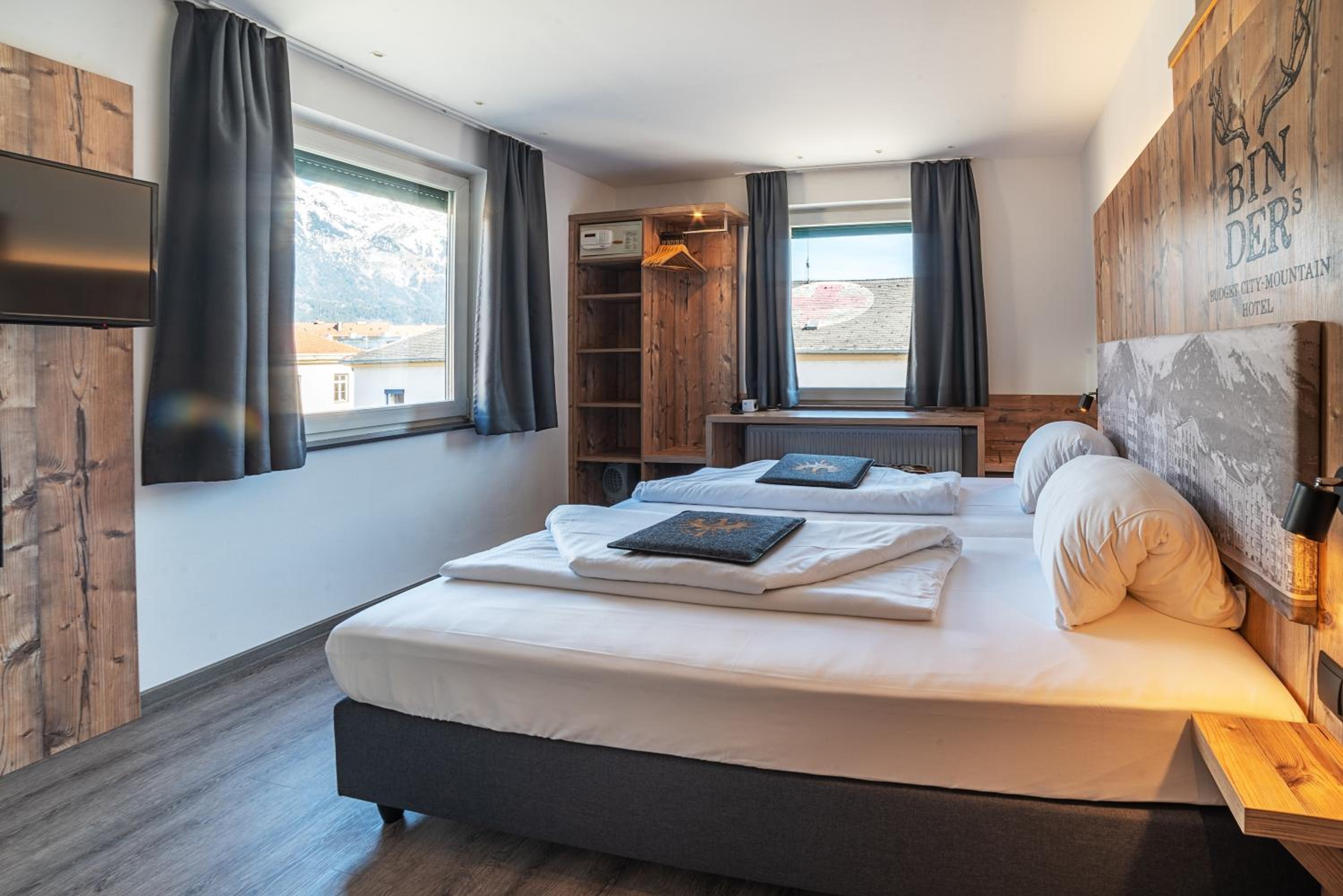 Business Double Room - Photo 23
