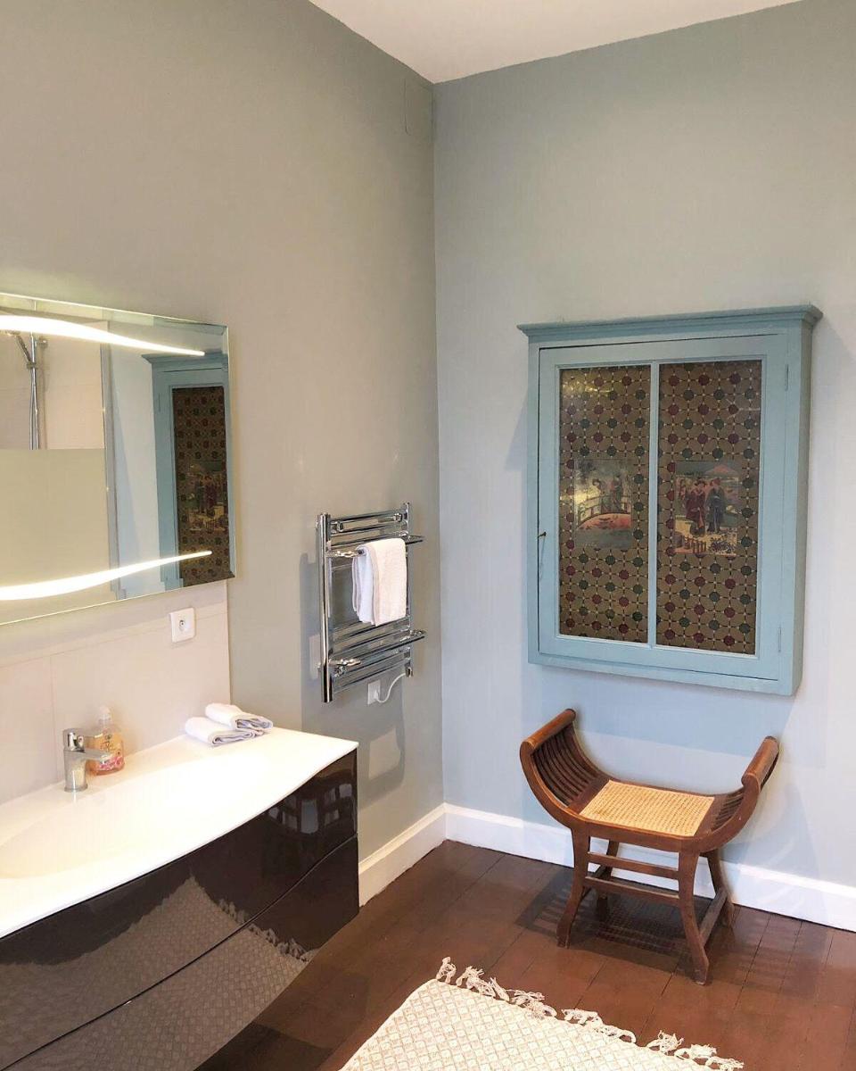 Deluxe King Room photo 1
