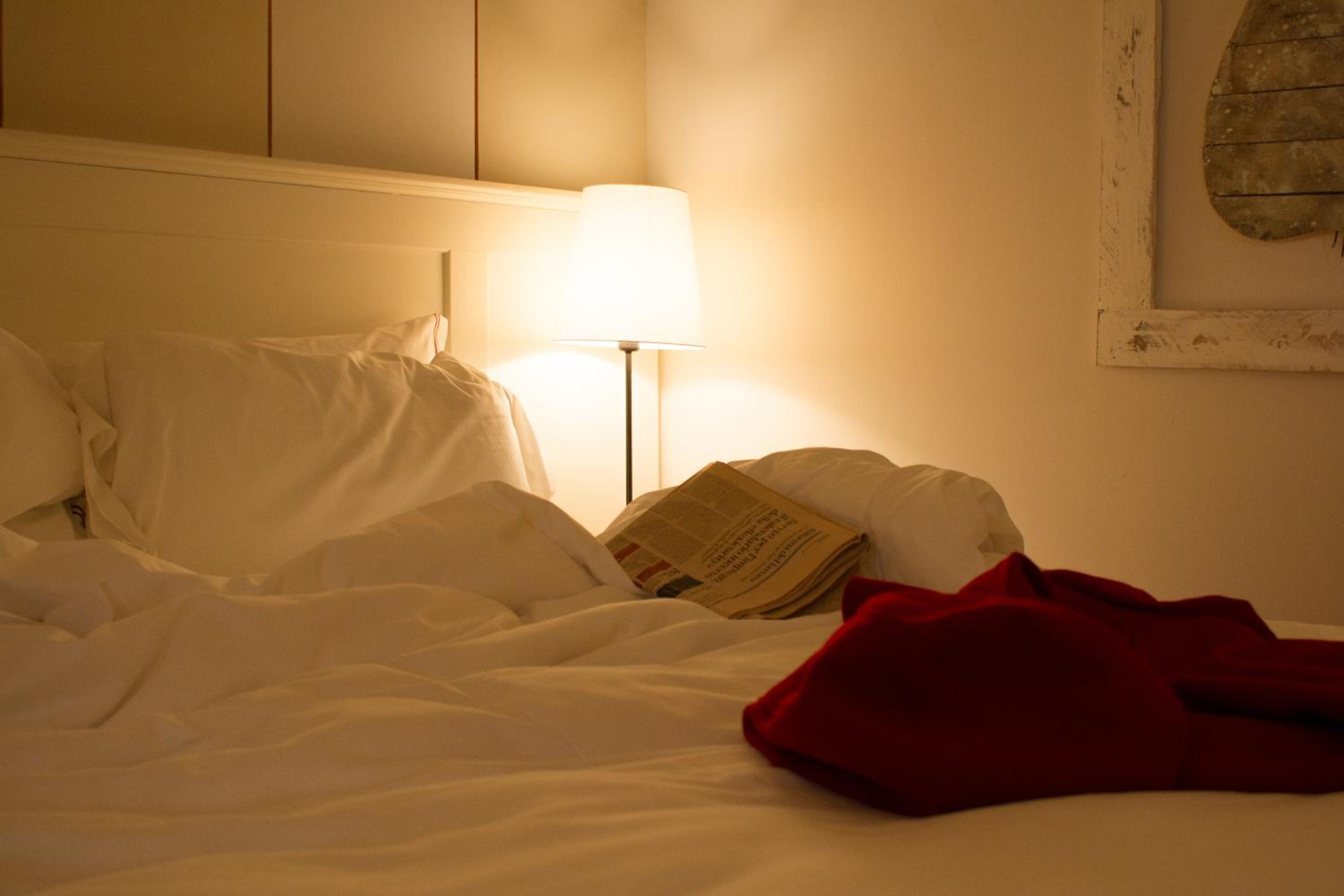 Standard Double Room - Photo 3