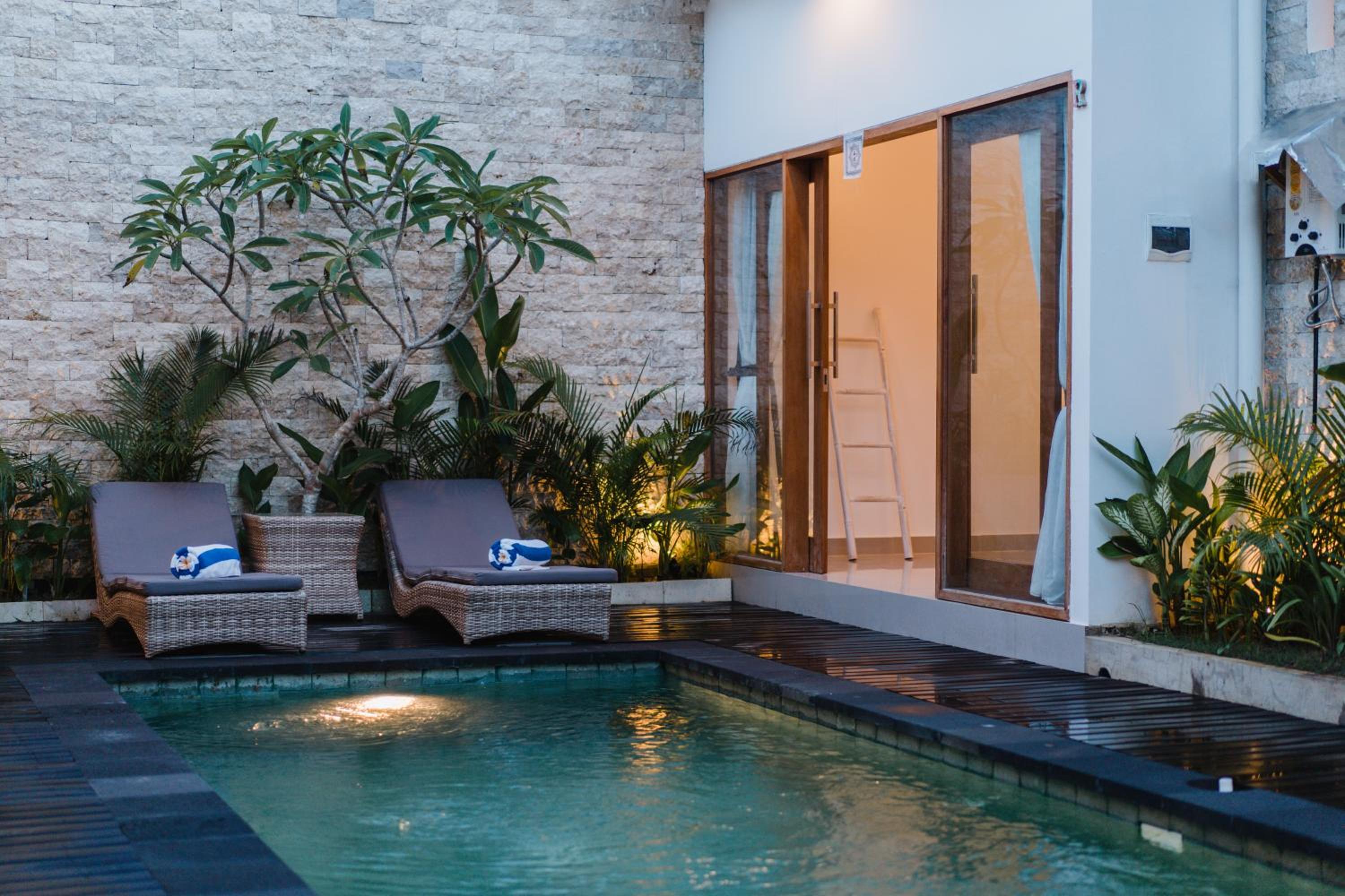 Three-Bedroom Villa - Photo 15