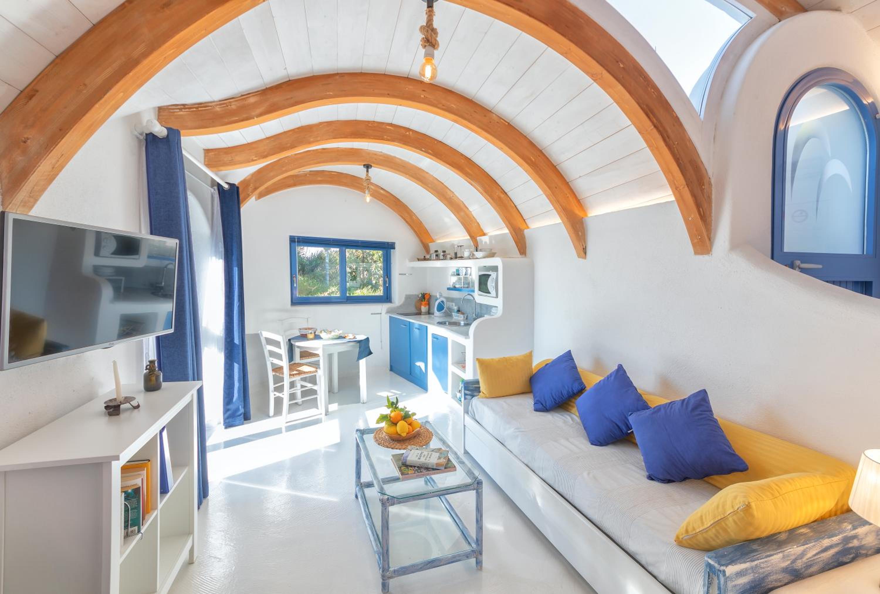 Suite Apartment with Terrace