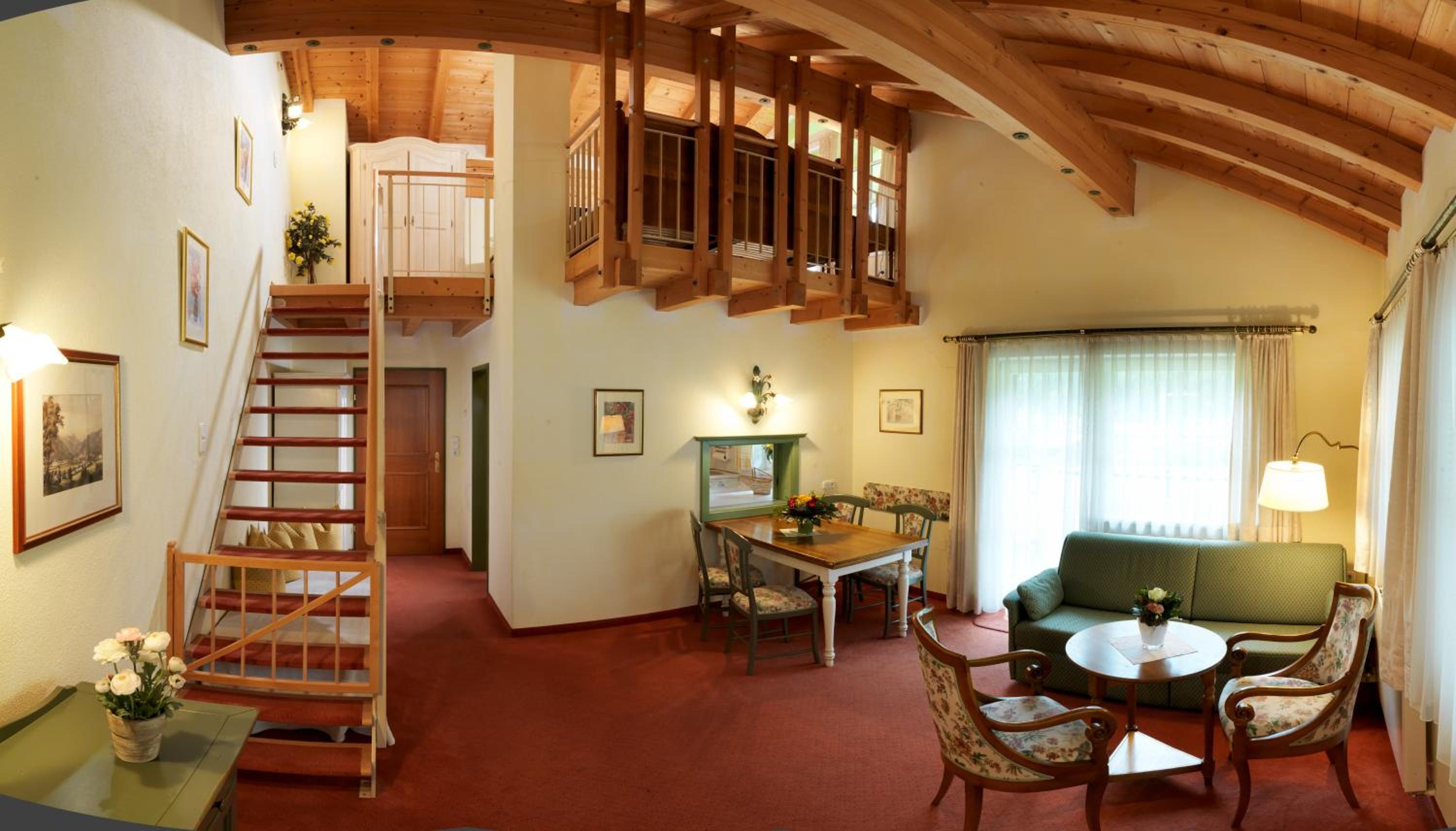 Duplex Apartment photo 2
