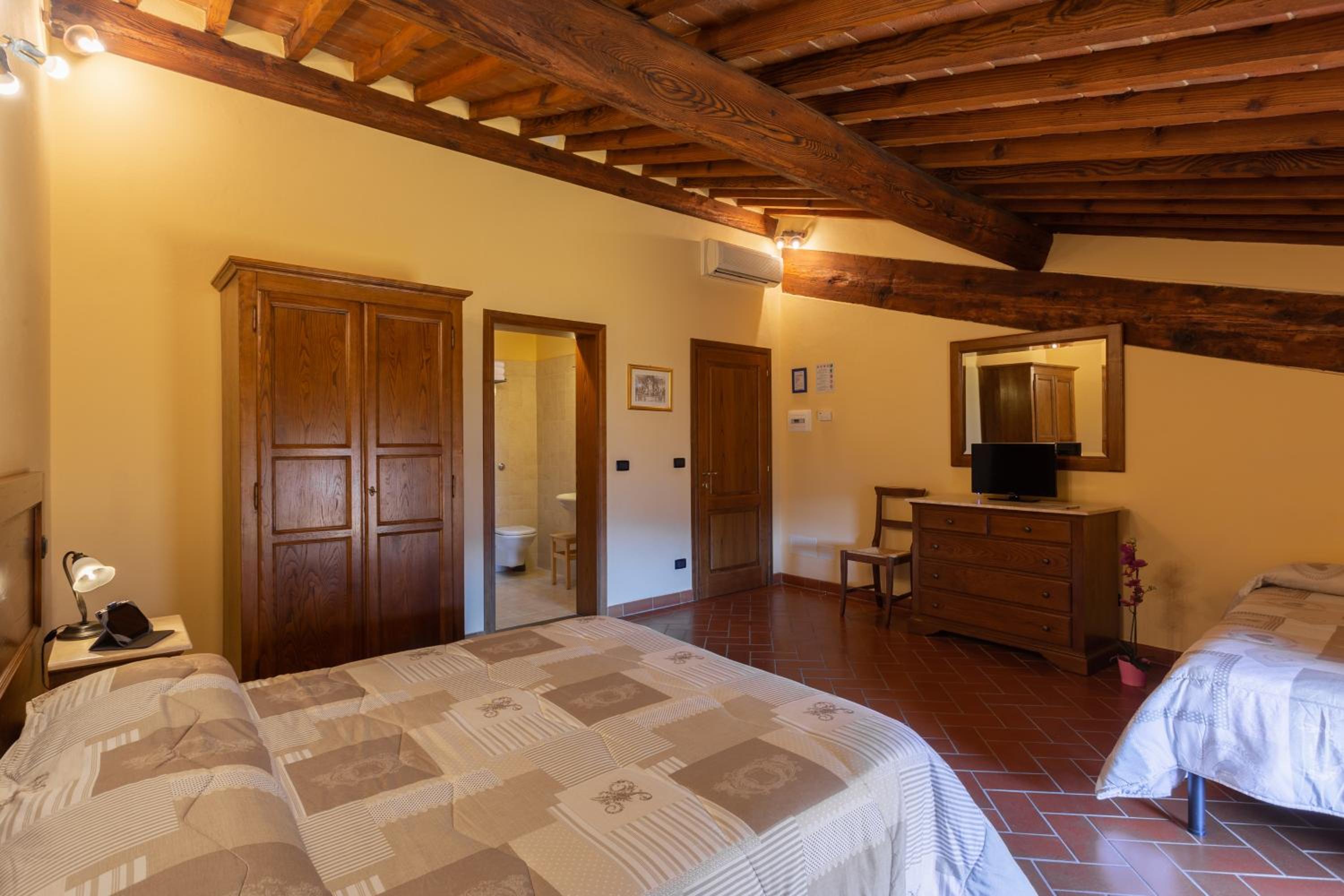 Triple Room photo 1