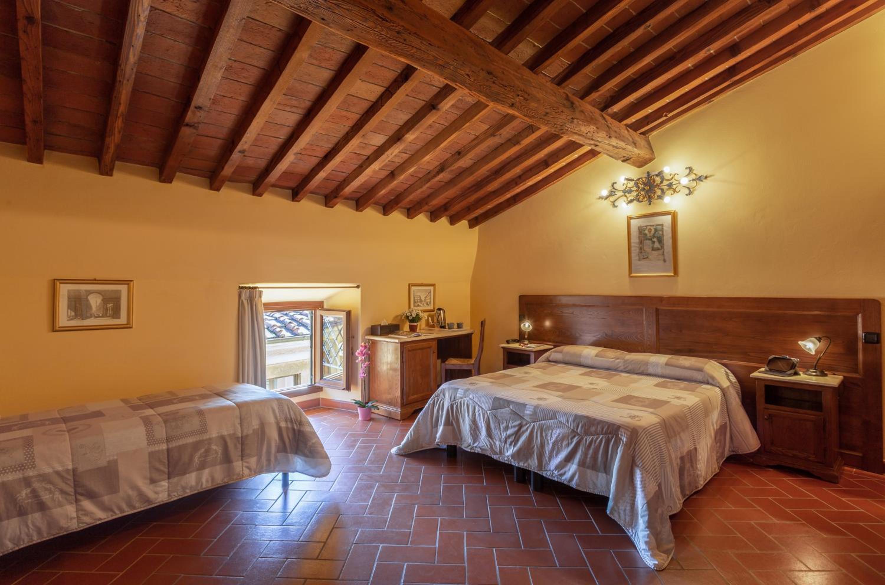 Triple Room photo 2