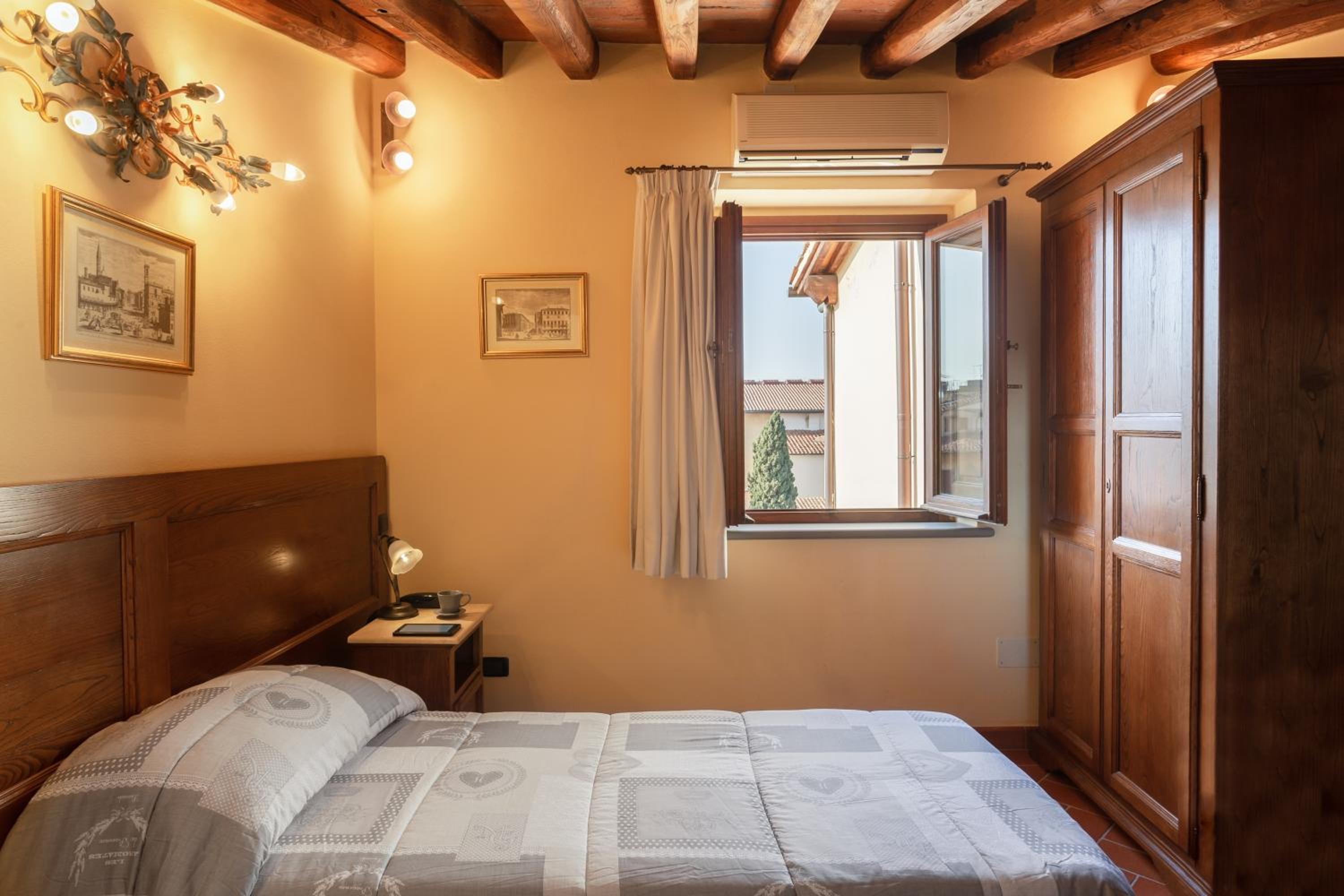 Triple Room with View photo 3