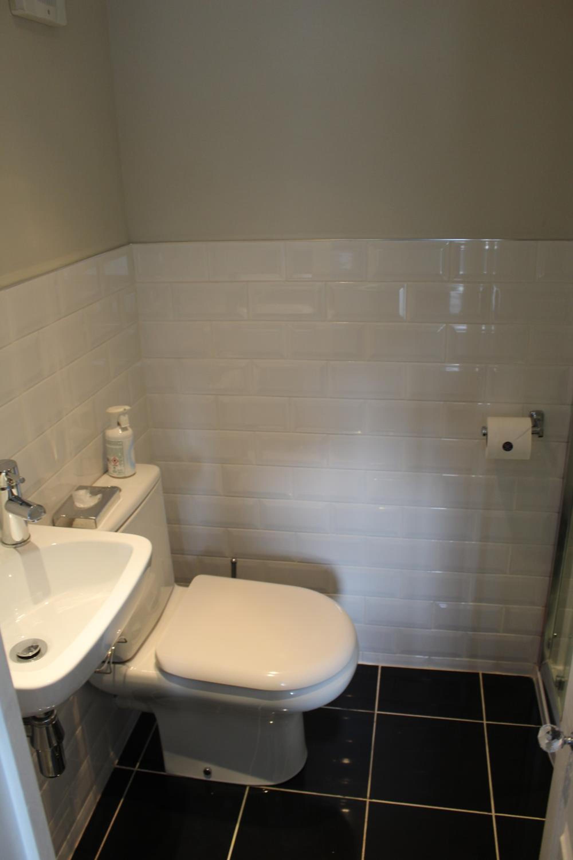 Small Double Room 2 - Photo 6