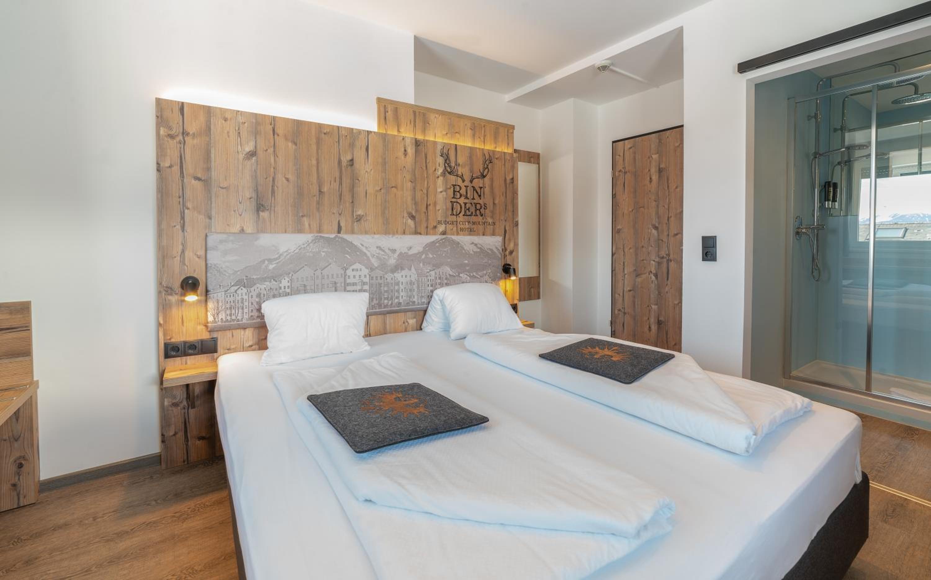 Business Double Room - Photo 18