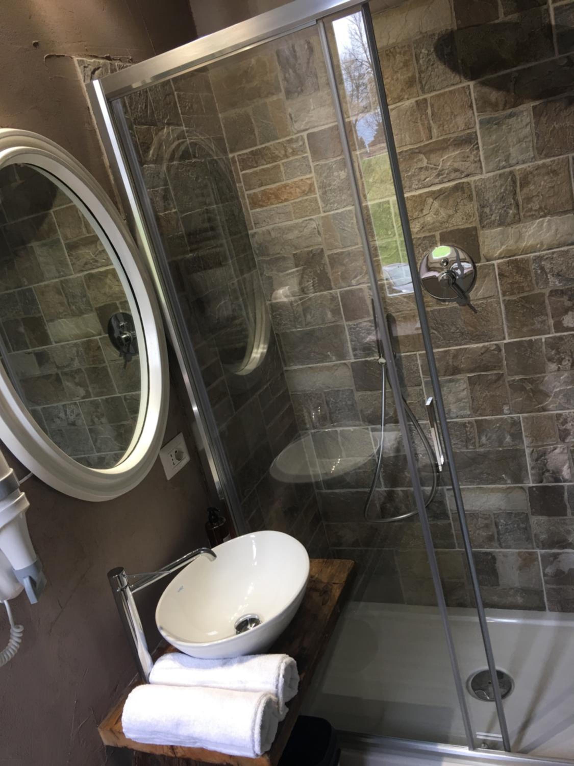Superior Double or Twin Room - Photo 4
