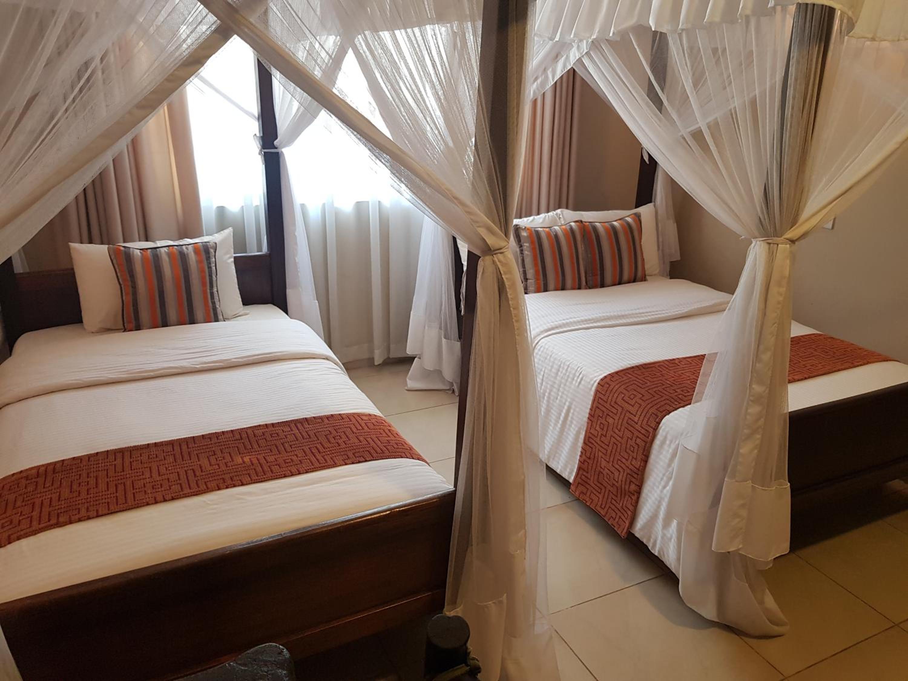 Standard Triple Room photo 3