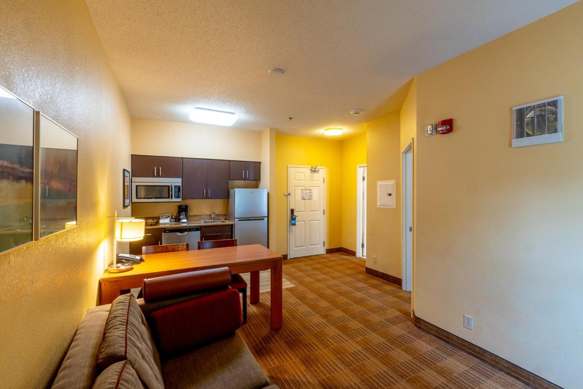 King Studio Suite photo 1