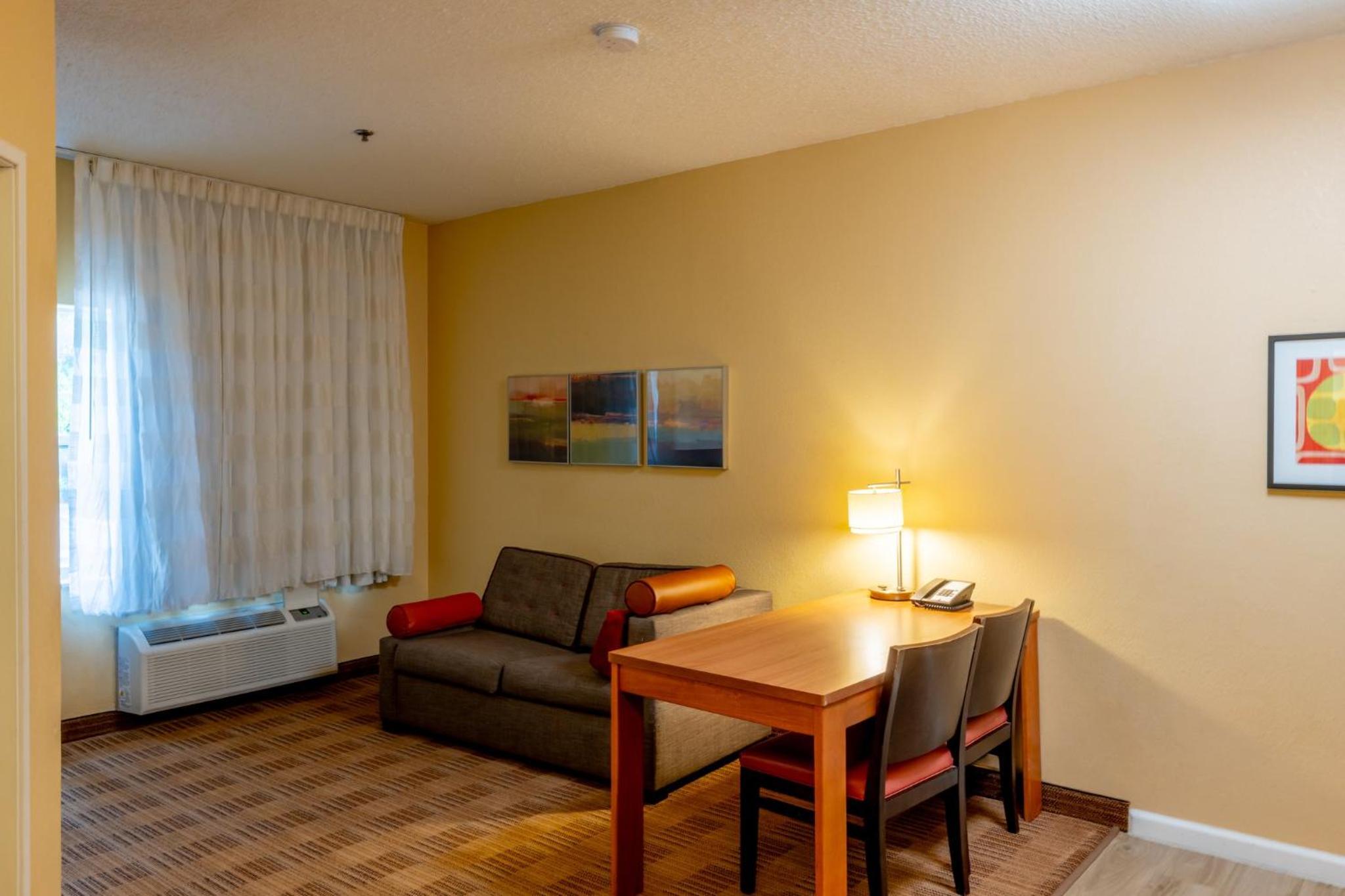 Studio Suite photo 2