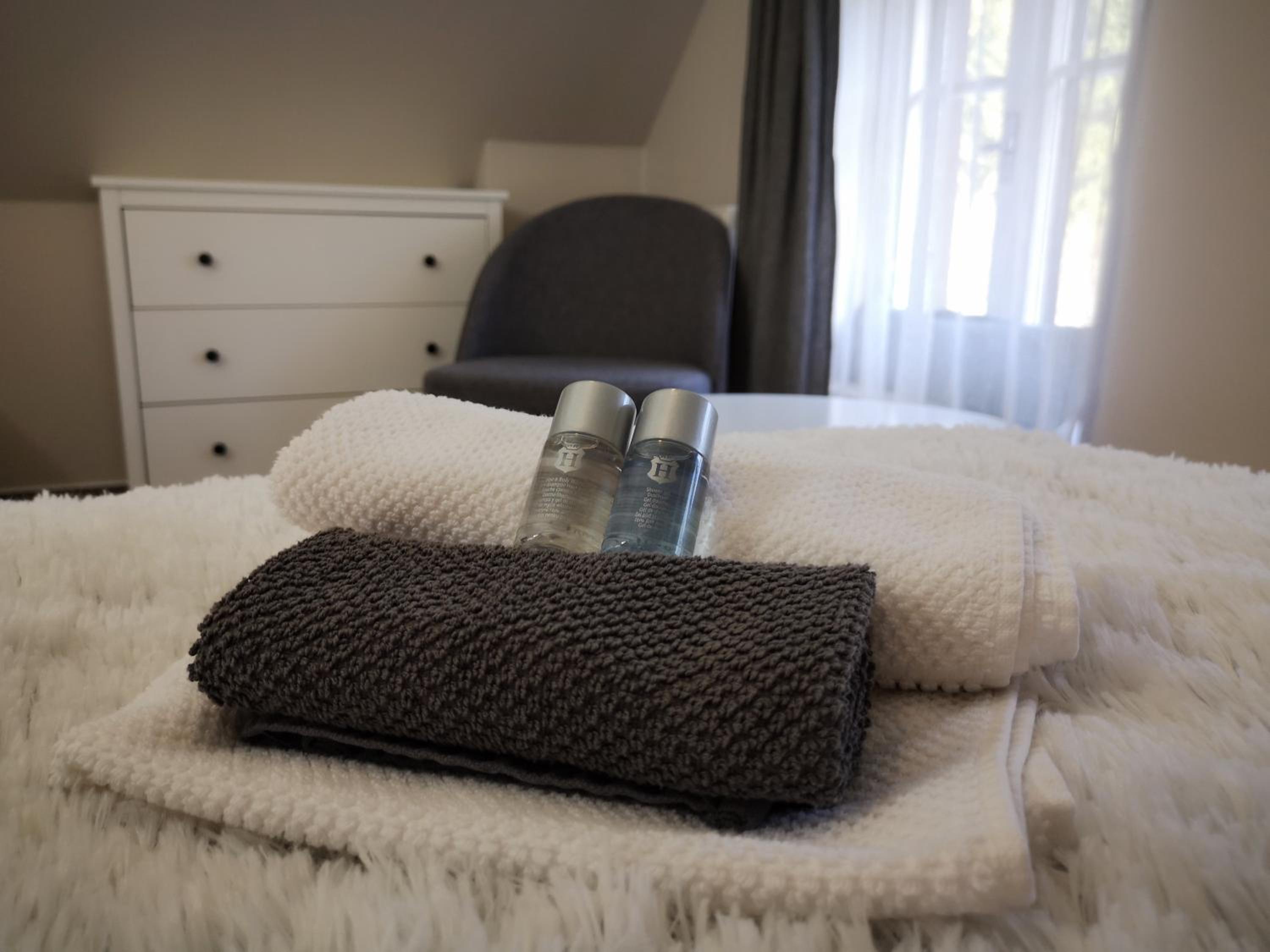 Suite - Photo 8