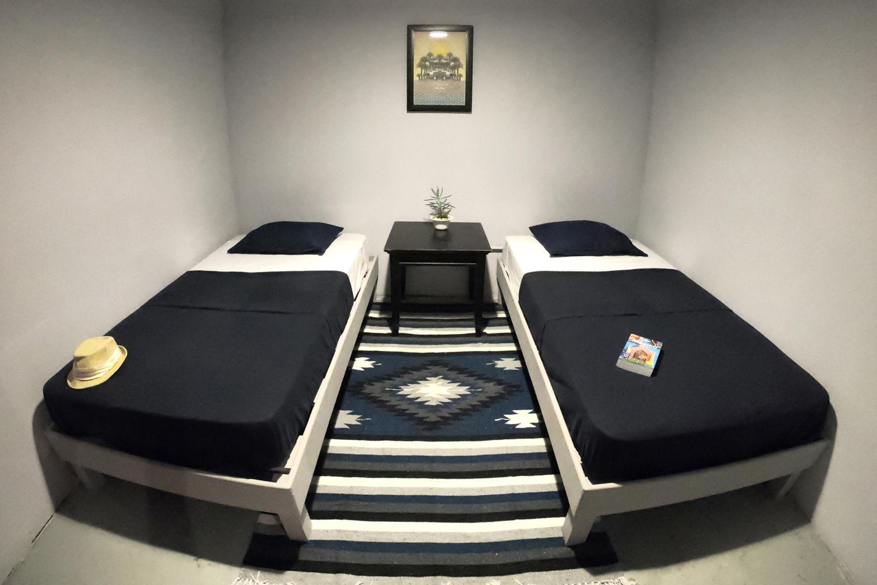 Budget Double Room photo 2
