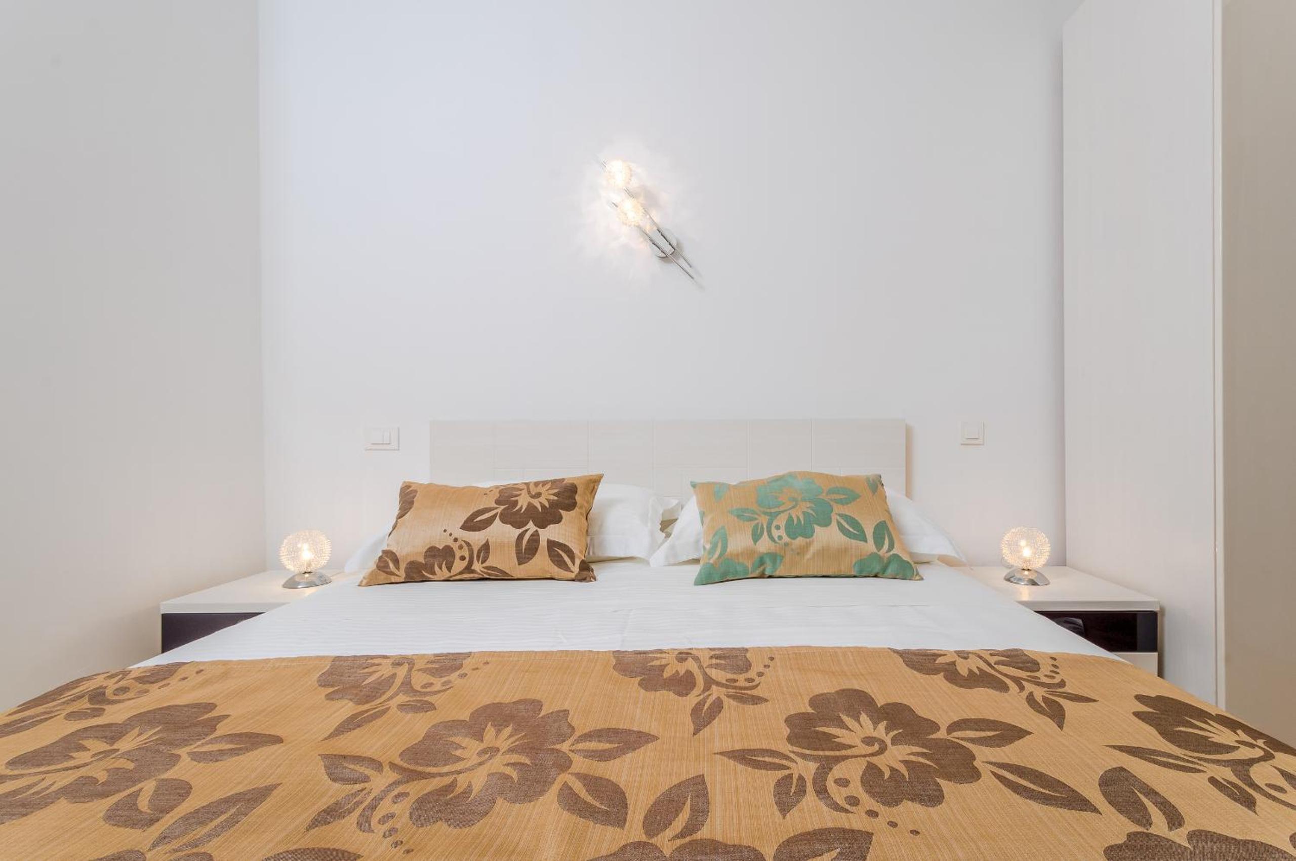 Double Room with Balcony and Sea View - First Floor photo 3