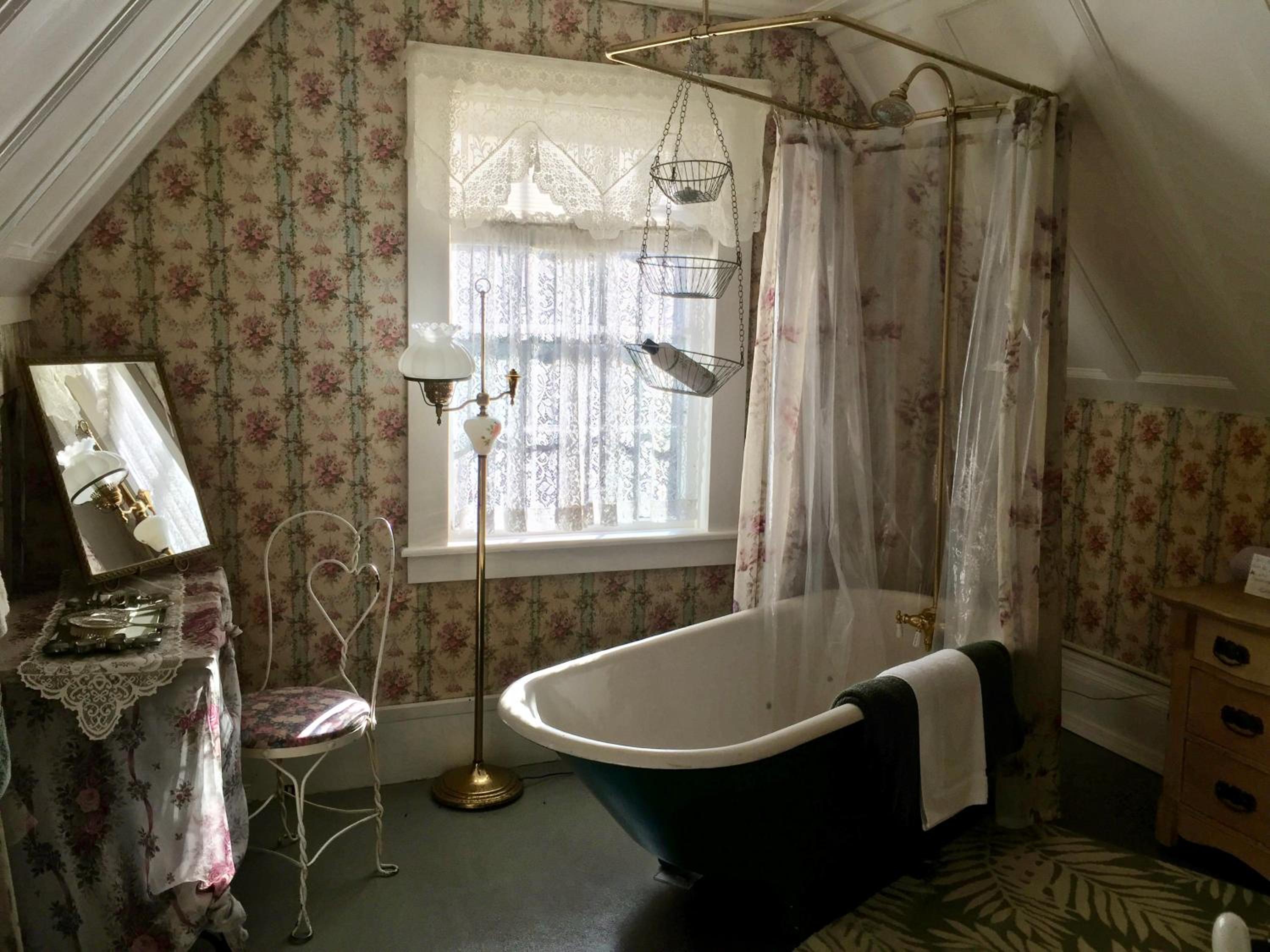Deluxe Double Room with Balcony photo 2