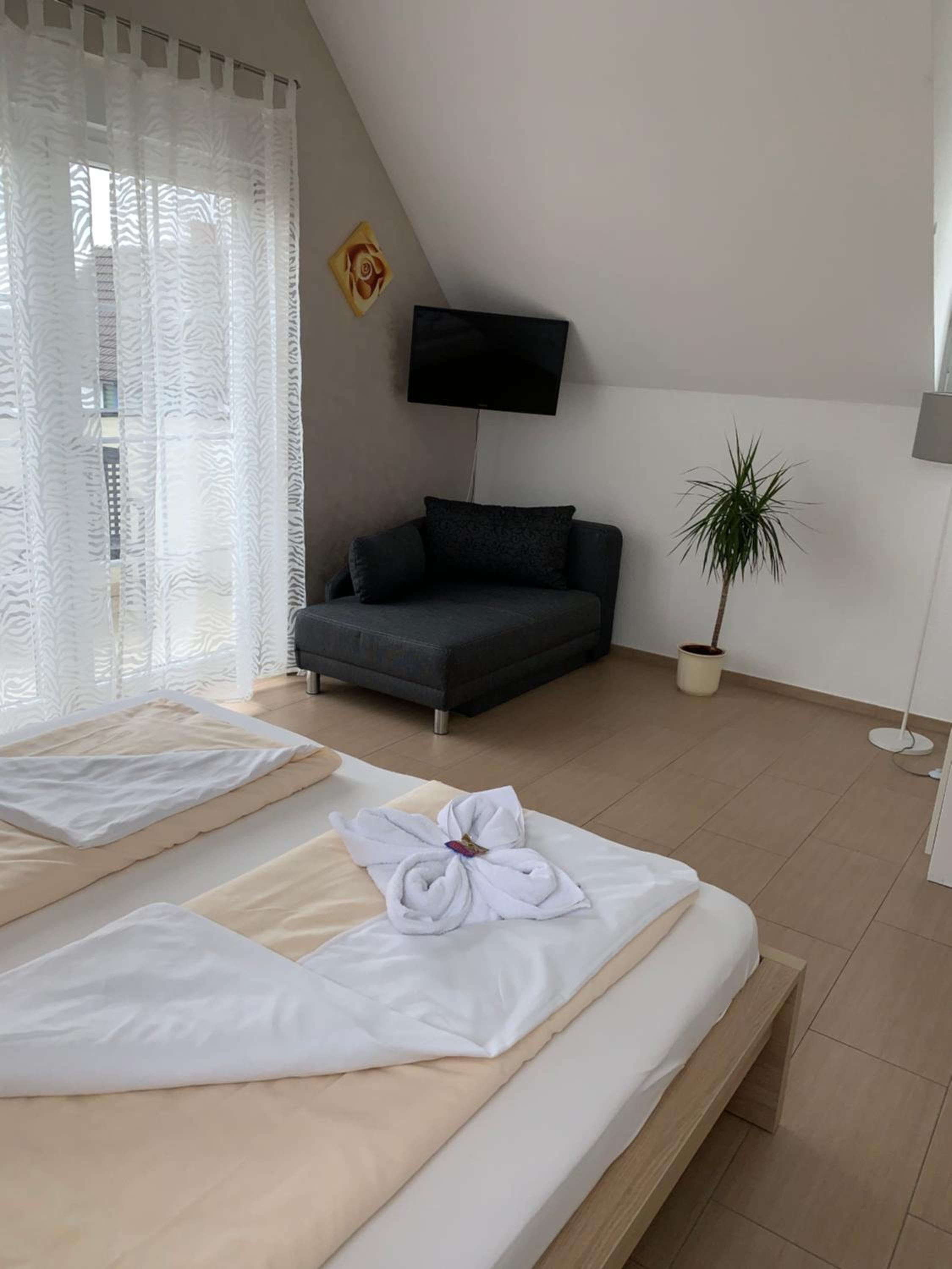 Apartment with Balcony