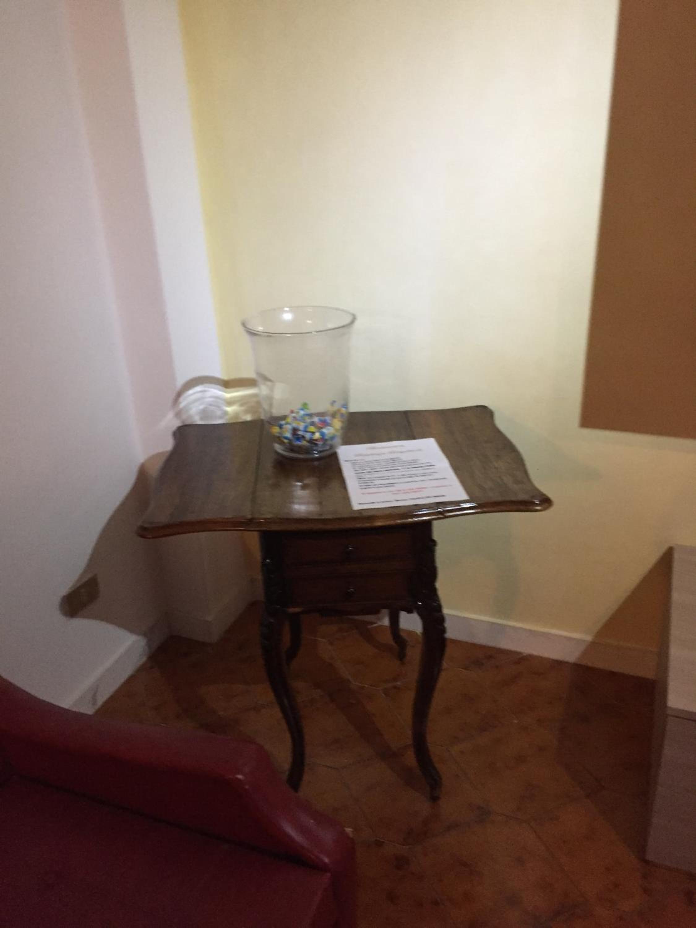One-Bedroom Apartment - Photo 12