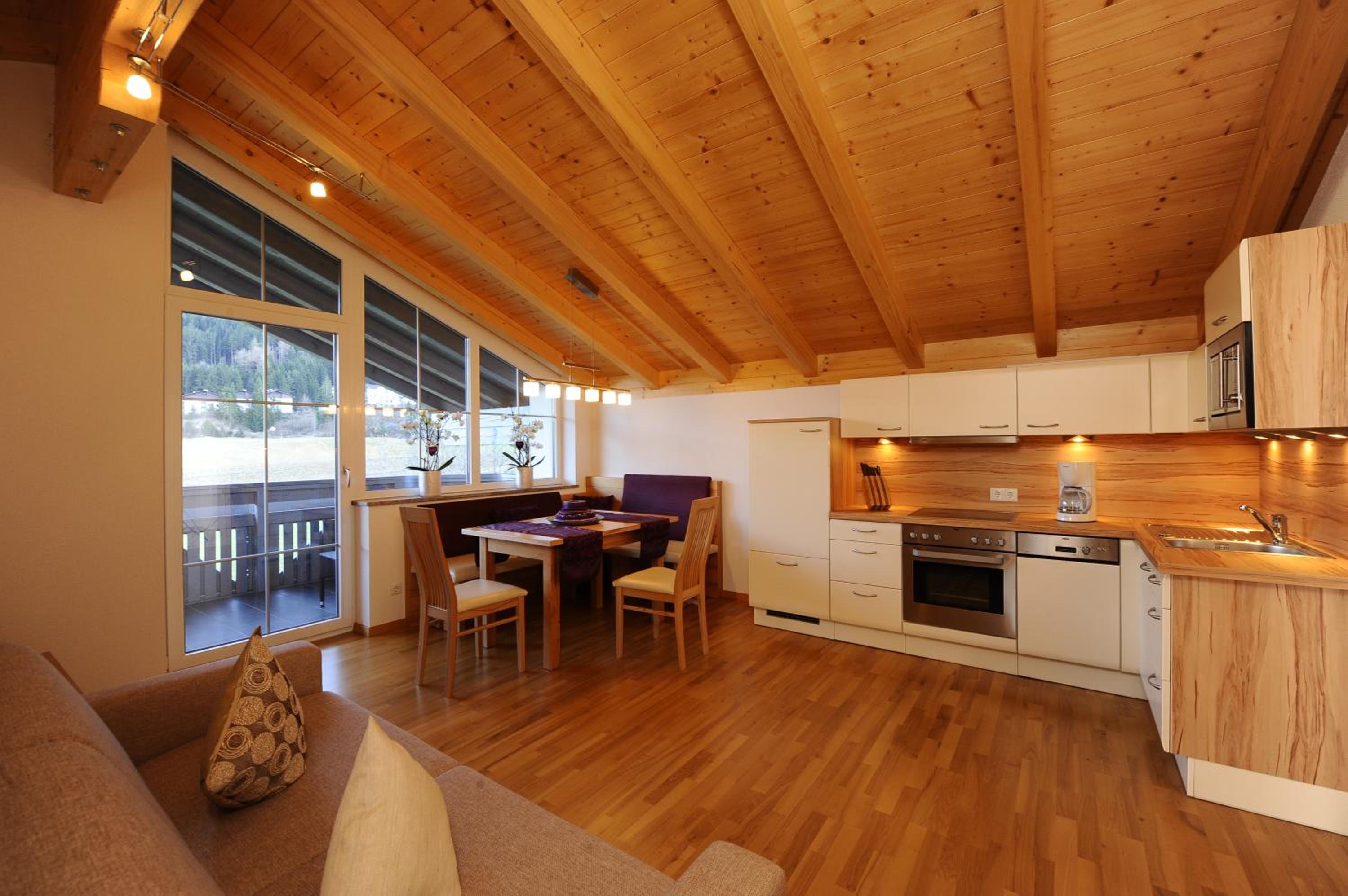 Superior Two-Bedroom Apartment with Balcony photo 3