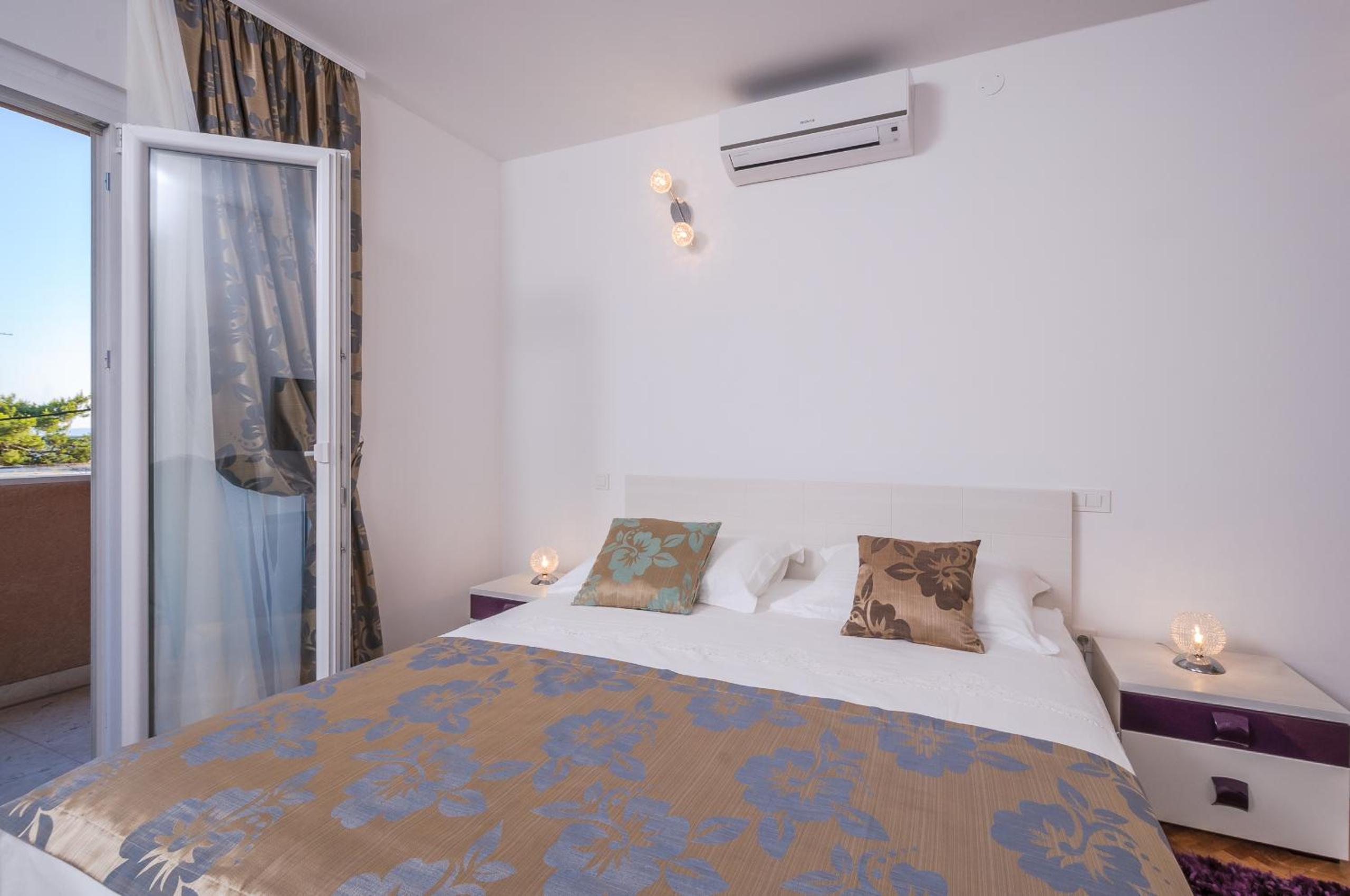 Comfort Studio with Balcony and Sea View photo 2