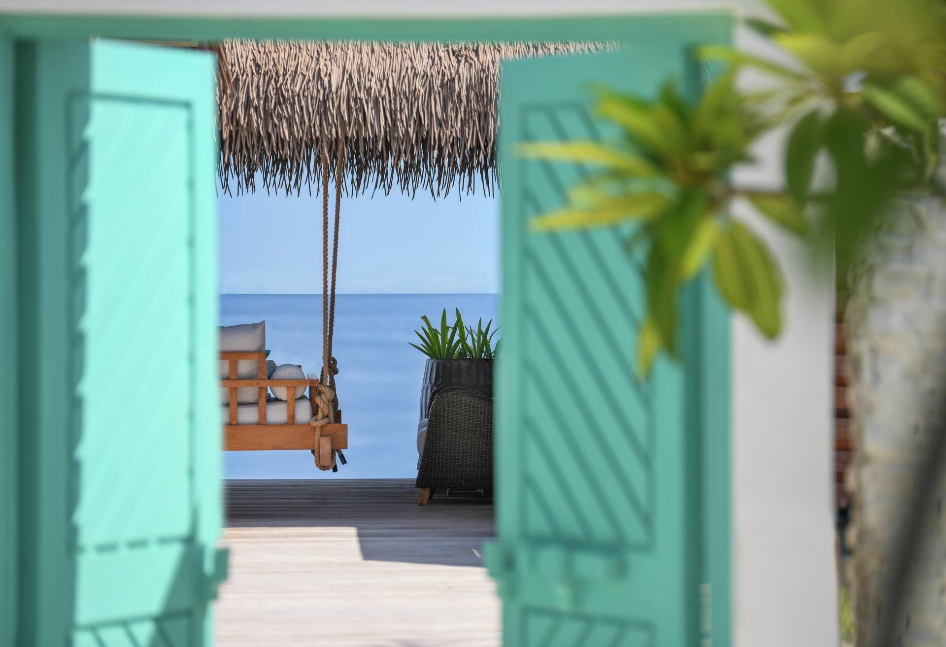 Two Queen Bedded Grand Reef Villa With Pool