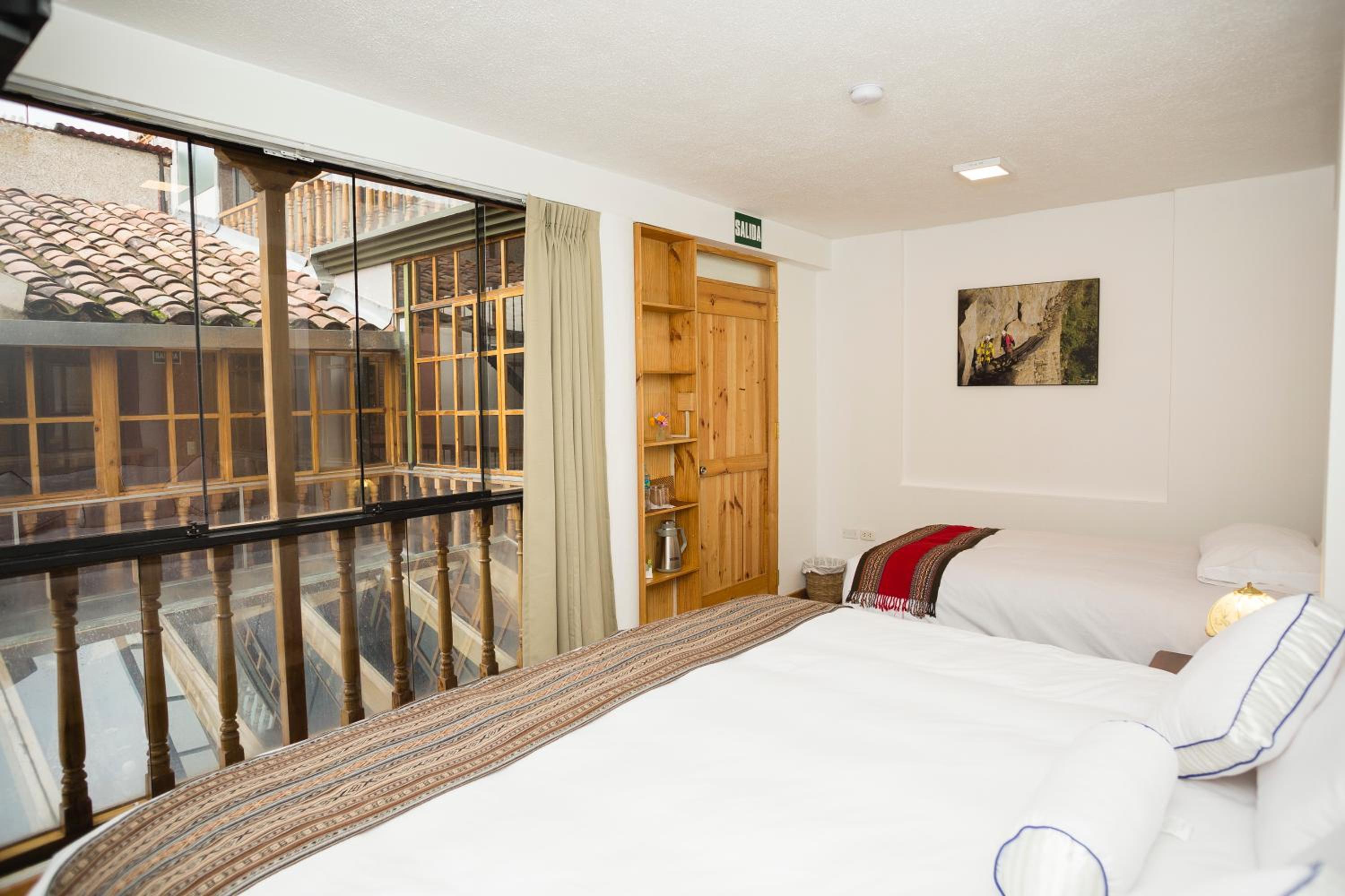 Triple Room with Private Bathroom