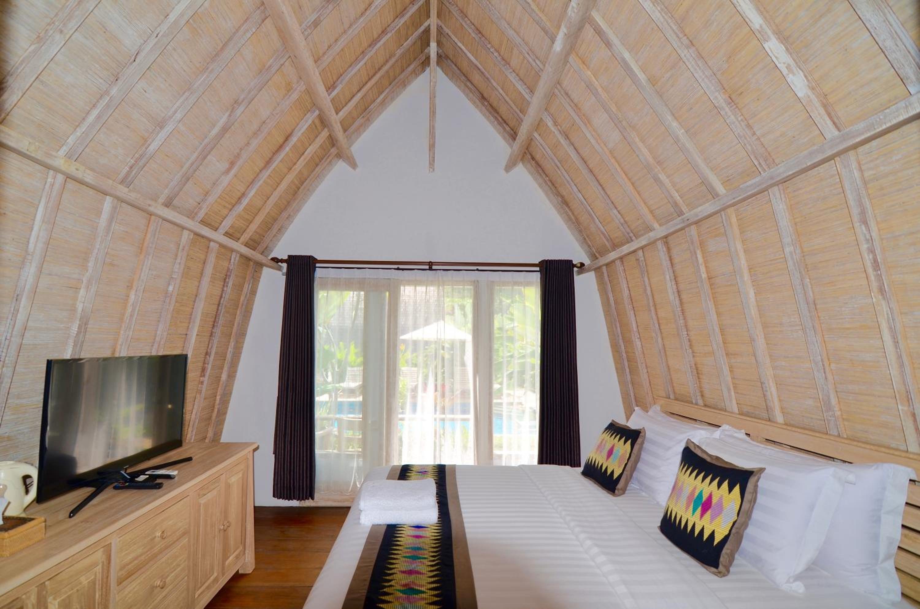 Special Offer - Deluxe Bungalow With Free Motorbike Rental