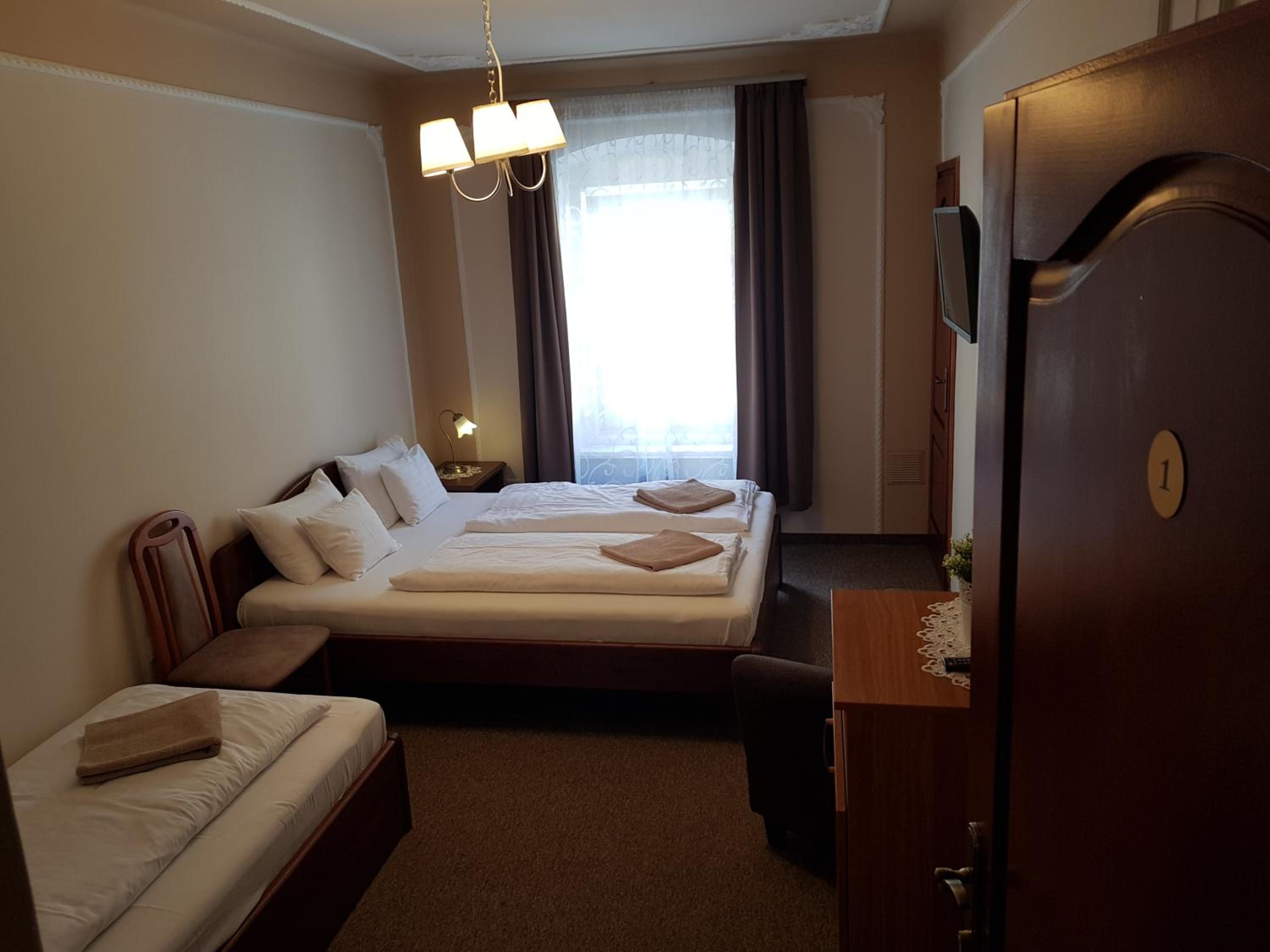 Triple Room - Photo 10