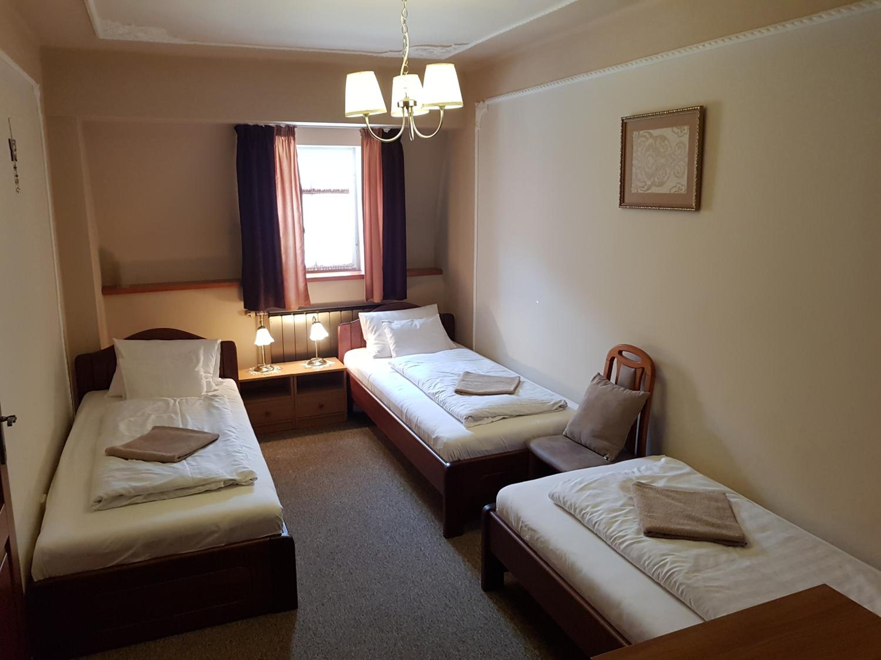 Classic Triple Room - Photo 1