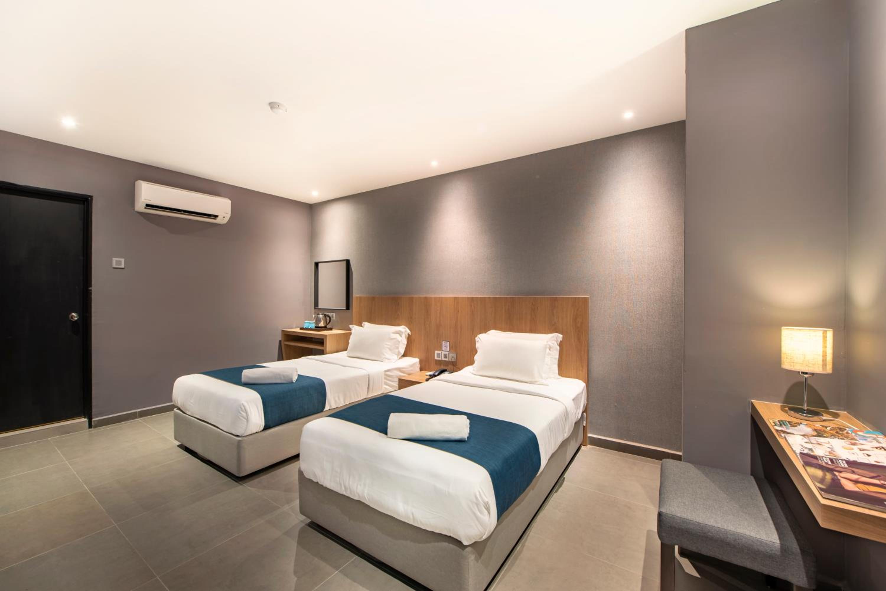 Standard Twin Room (No Window)