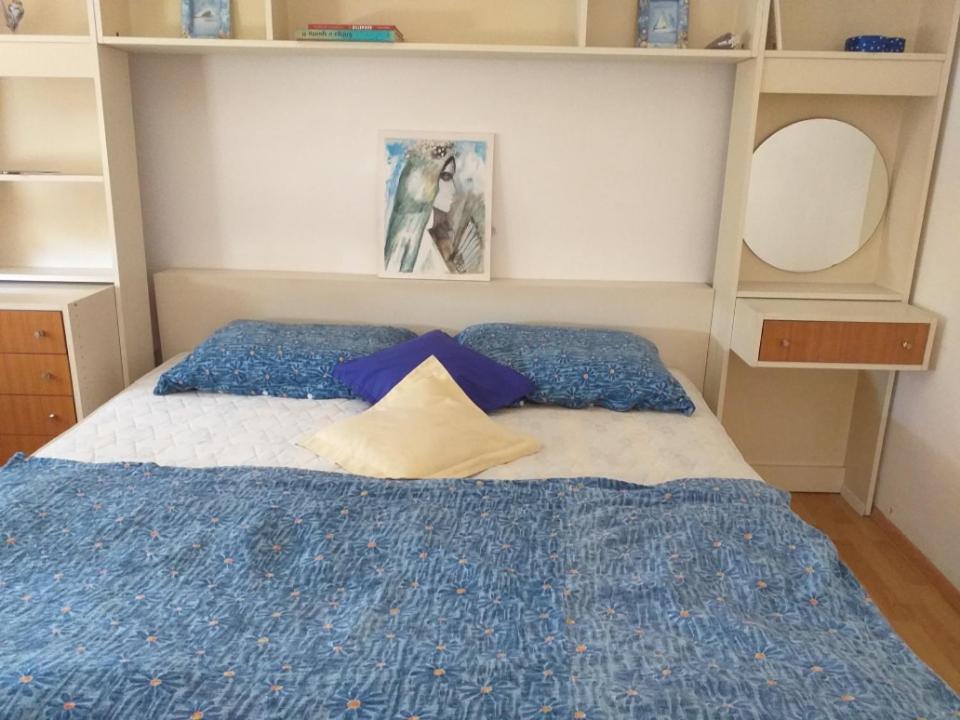 Apartment - Photo 5