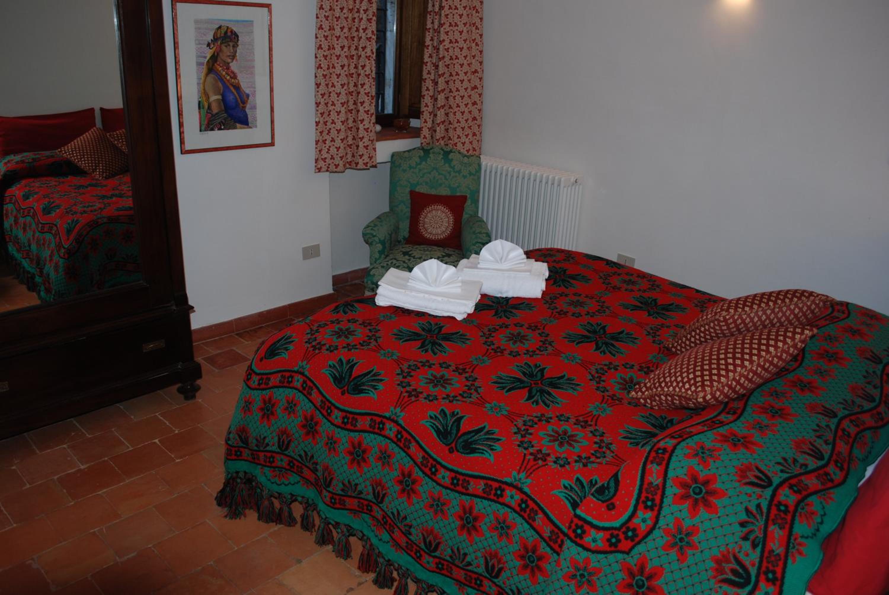 Double or Twin Room - Photo 2