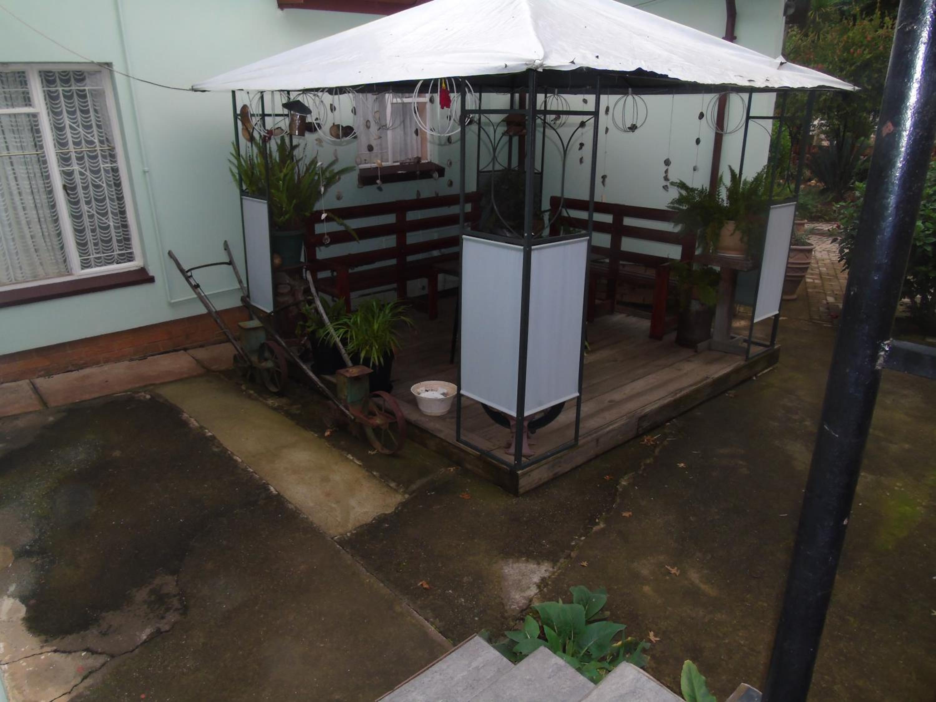 One-Bedroom Apartment - Photo 16