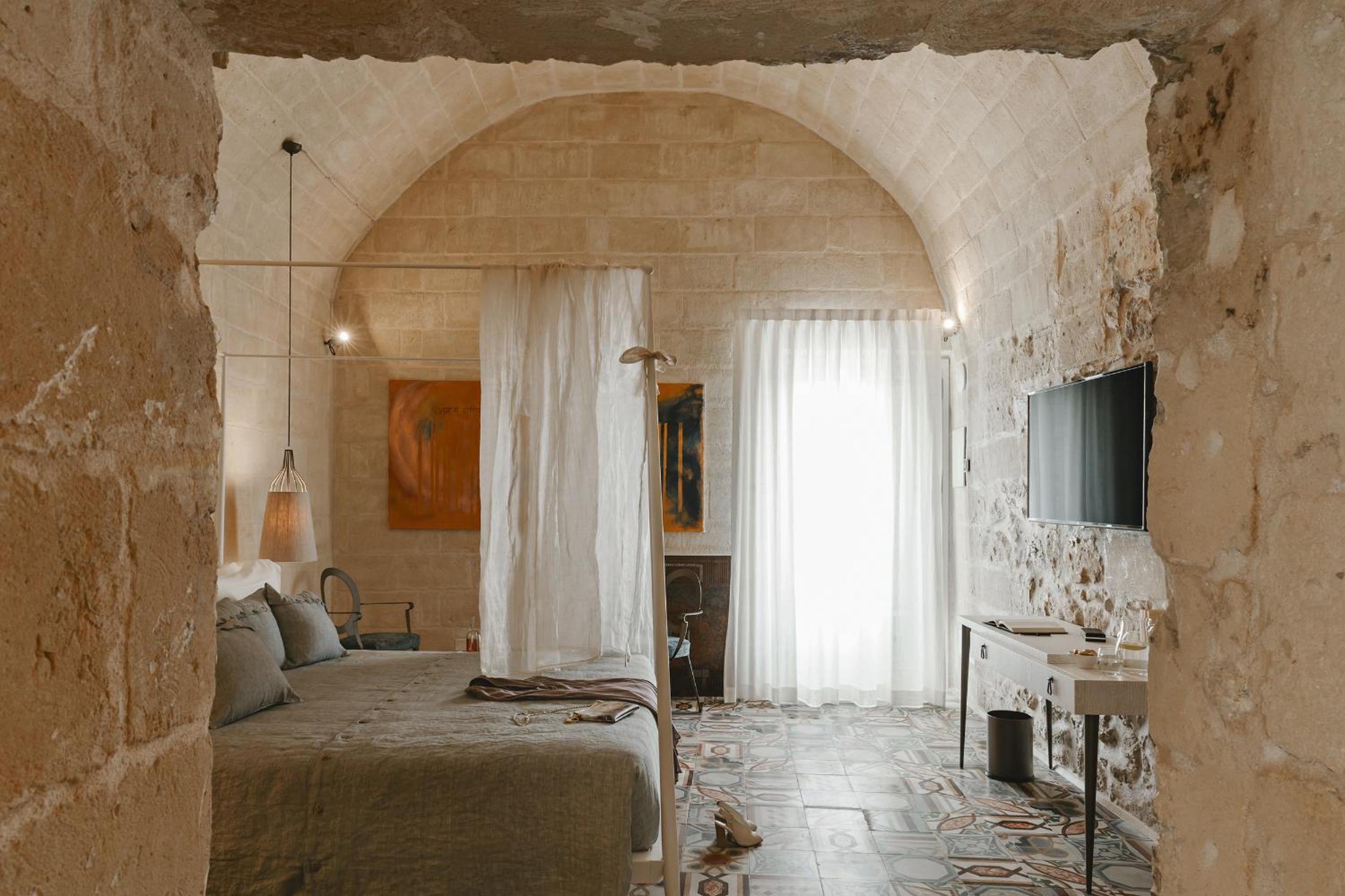 Deluxe Room - Photo 1
