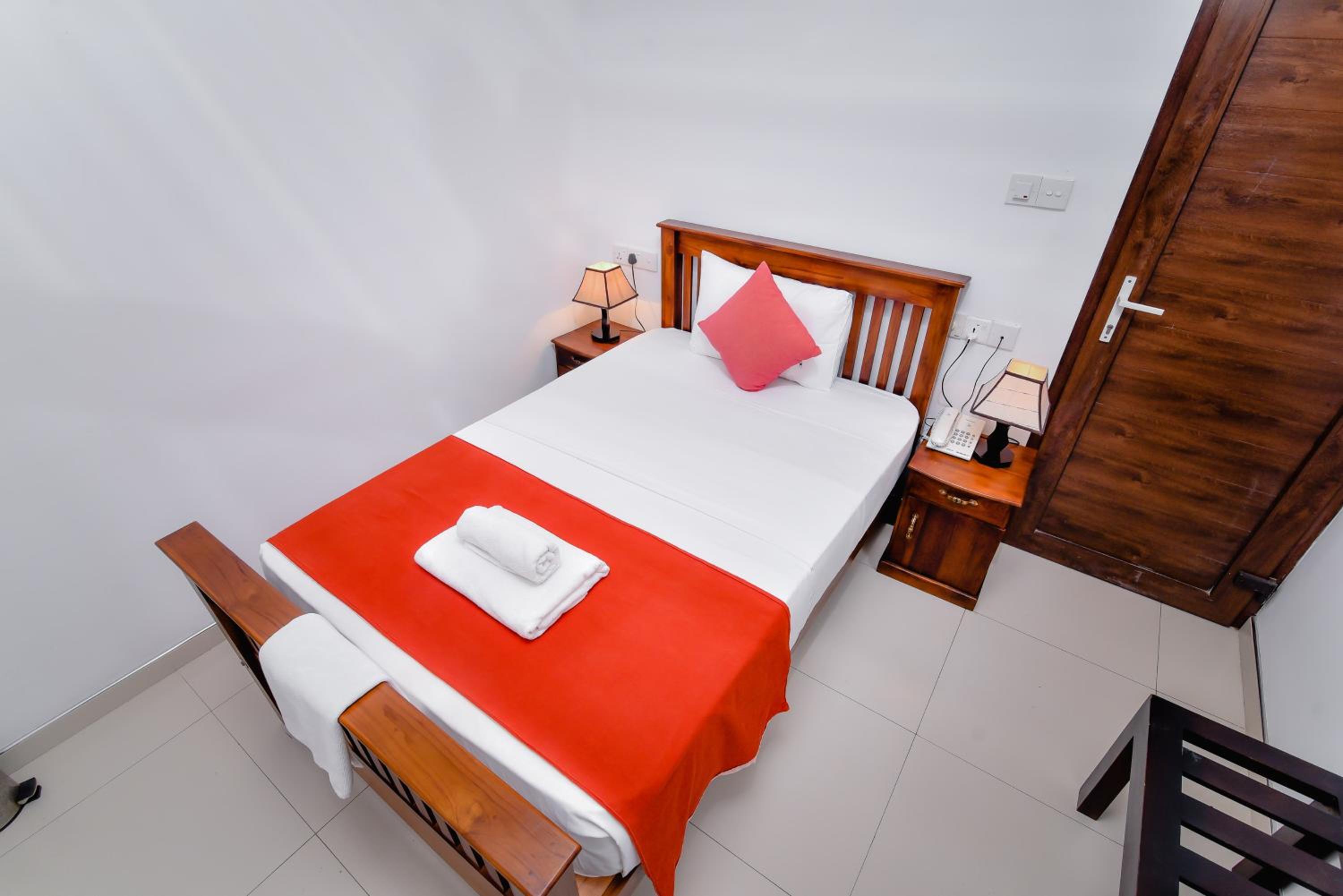 Standard Single Room photo 2