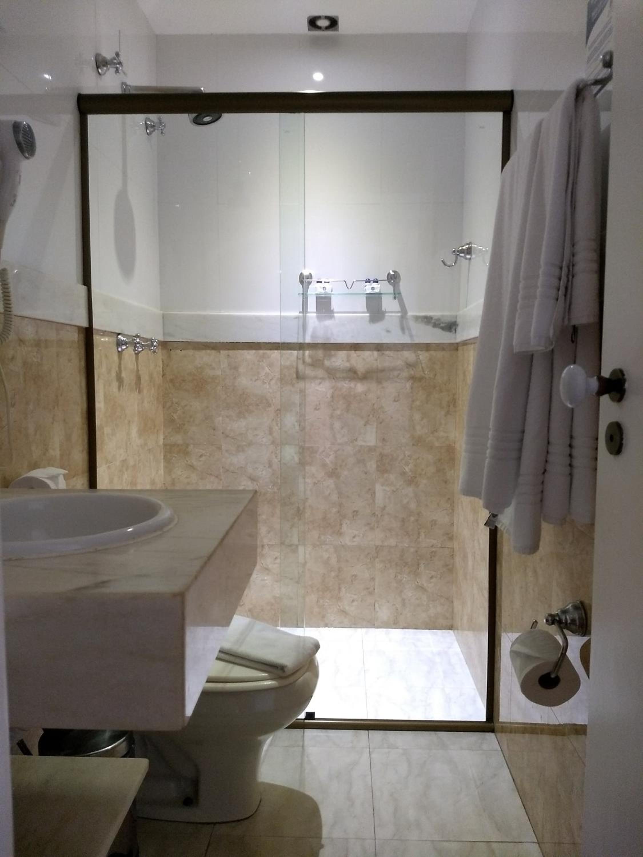 Superior Quadruple Room - Photo 6
