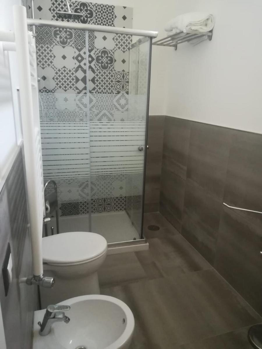 One-Bedroom House - Photo 1