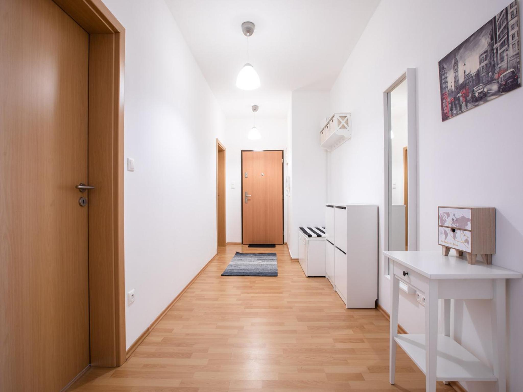 Two-Bedroom Apartment - Photo 4