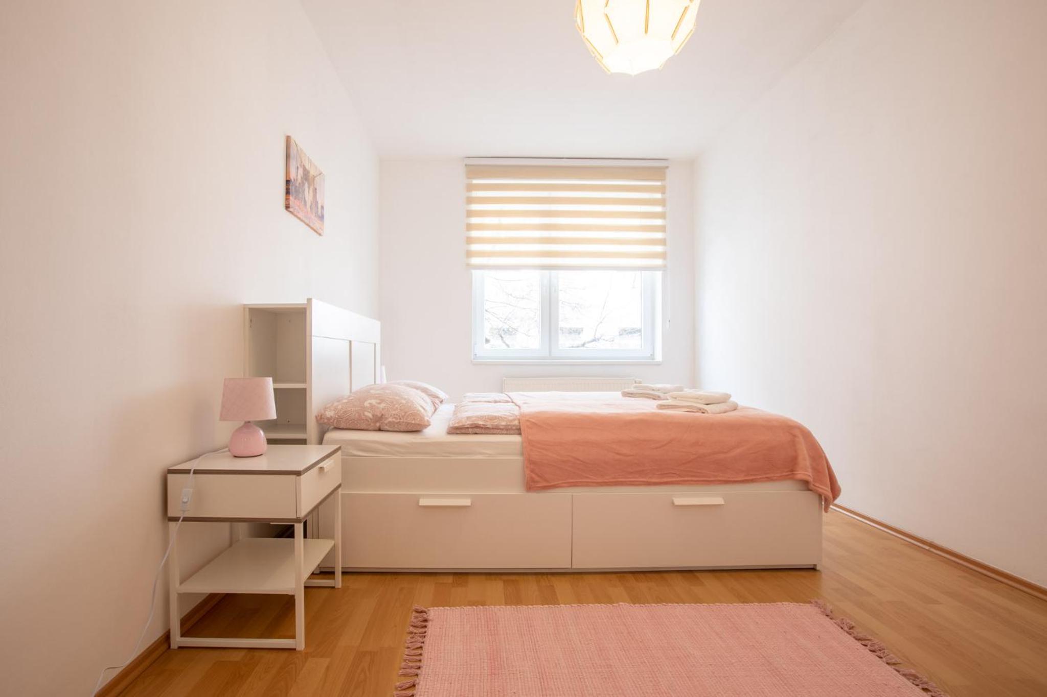 Two-Bedroom Apartment - Photo 8