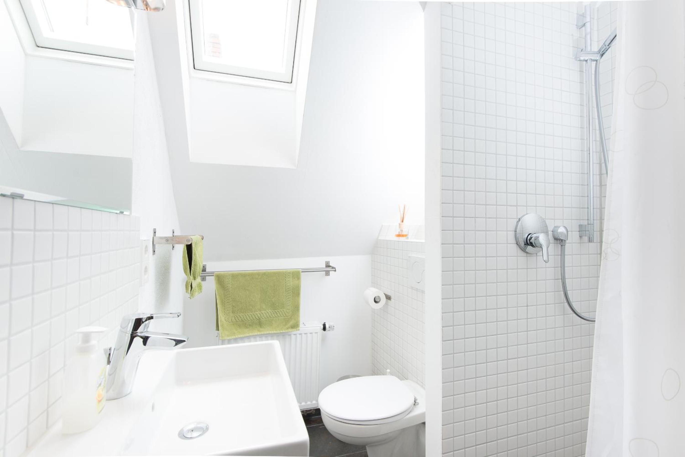 Two-Bedroom Apartment with City View photo 2