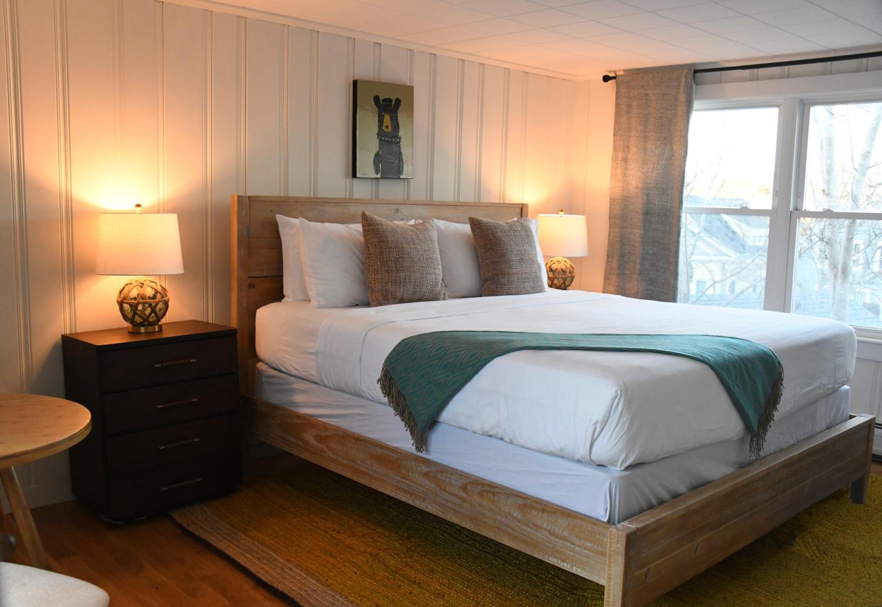 Deluxe King Room photo 1